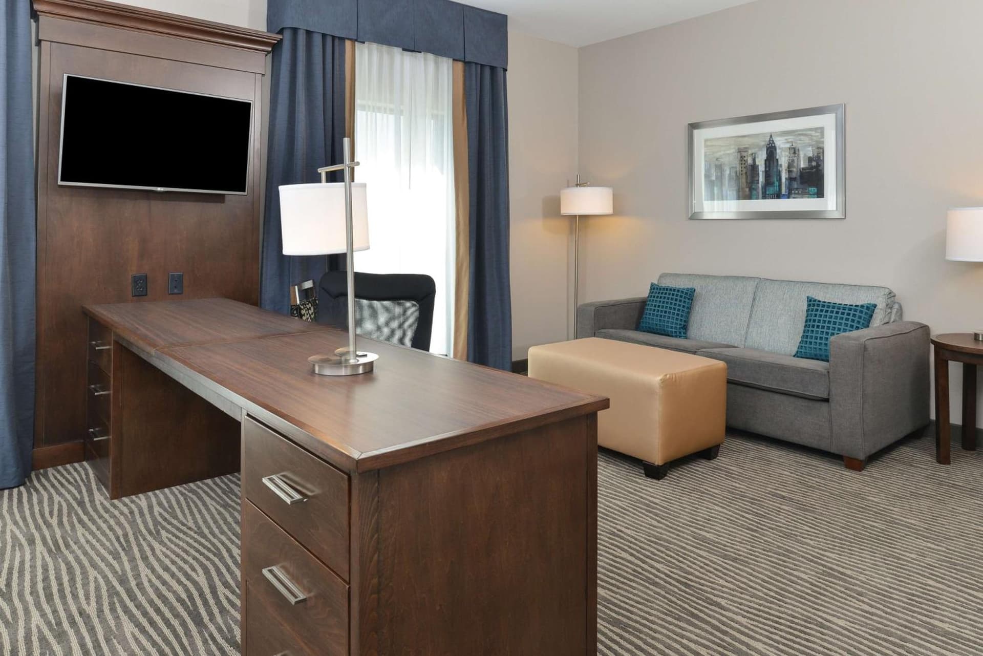 Hampton Inn & Suites Des Moines Downtown gallery photo in Des Moines, IA — image 24
