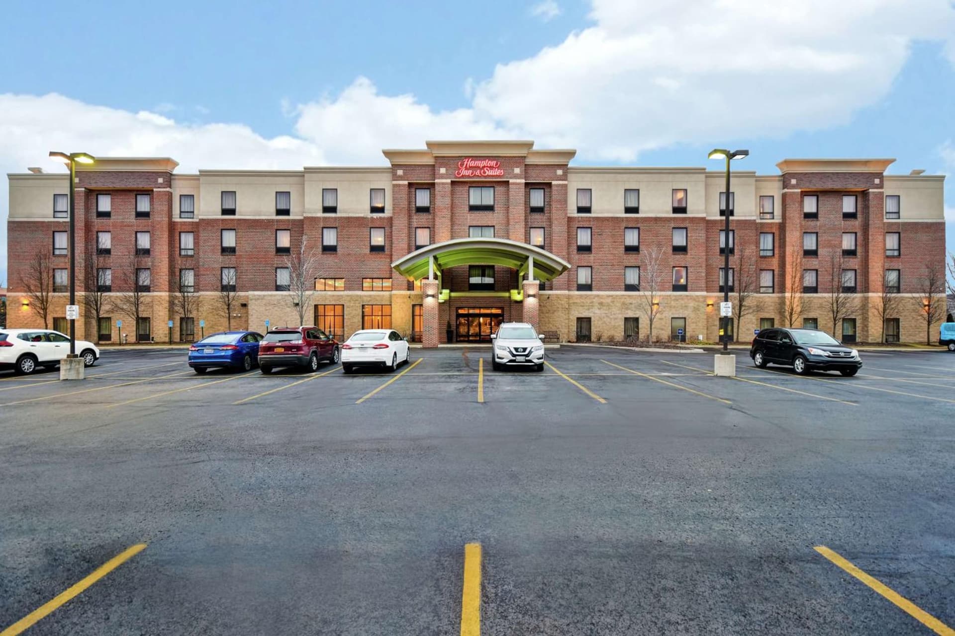 Hampton Inn & Suites Detroit-Canton gallery photo in Canton — image 77