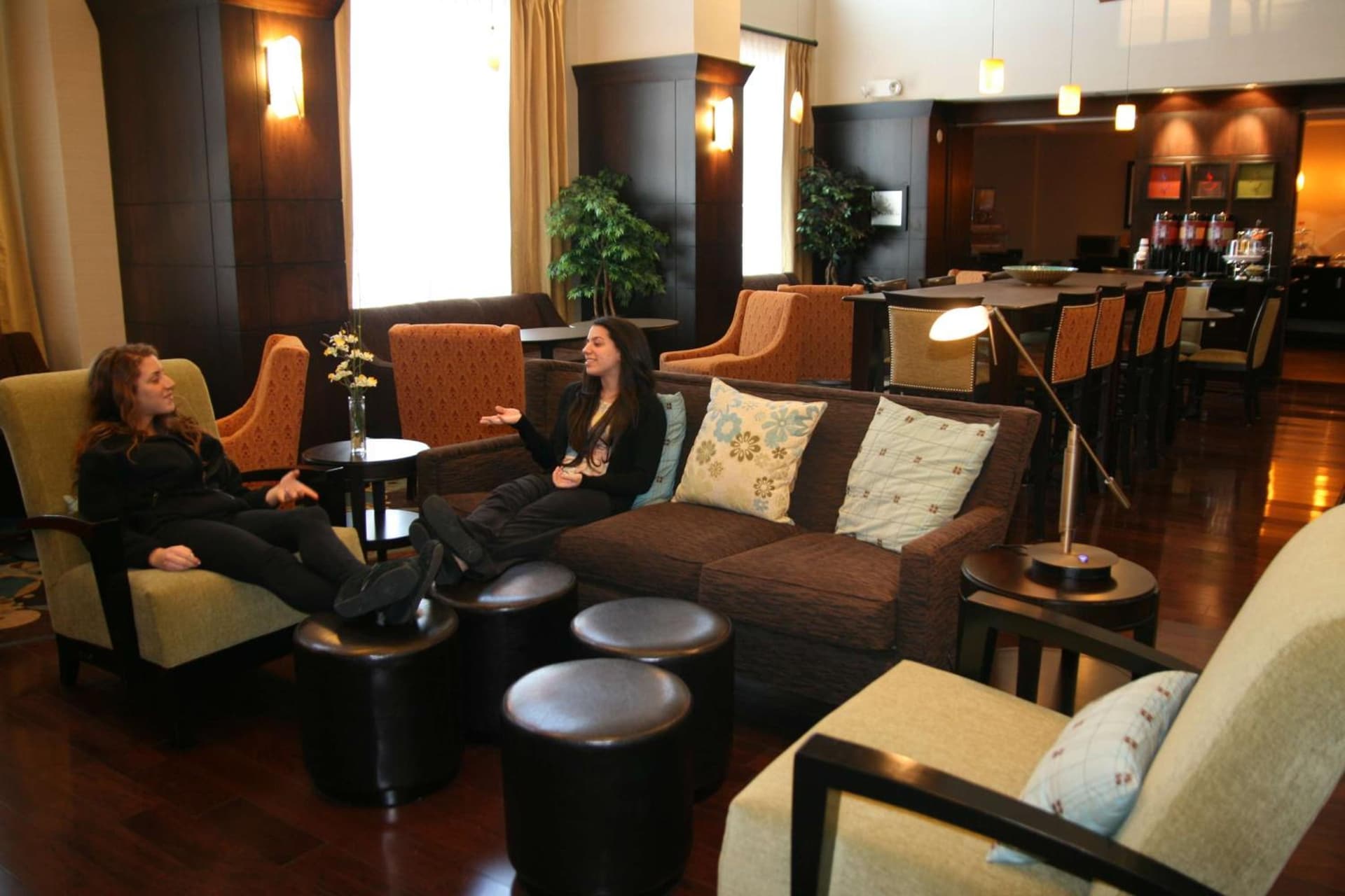 Hampton Inn & Suites Detroit-Canton gallery photo in Canton — image 8