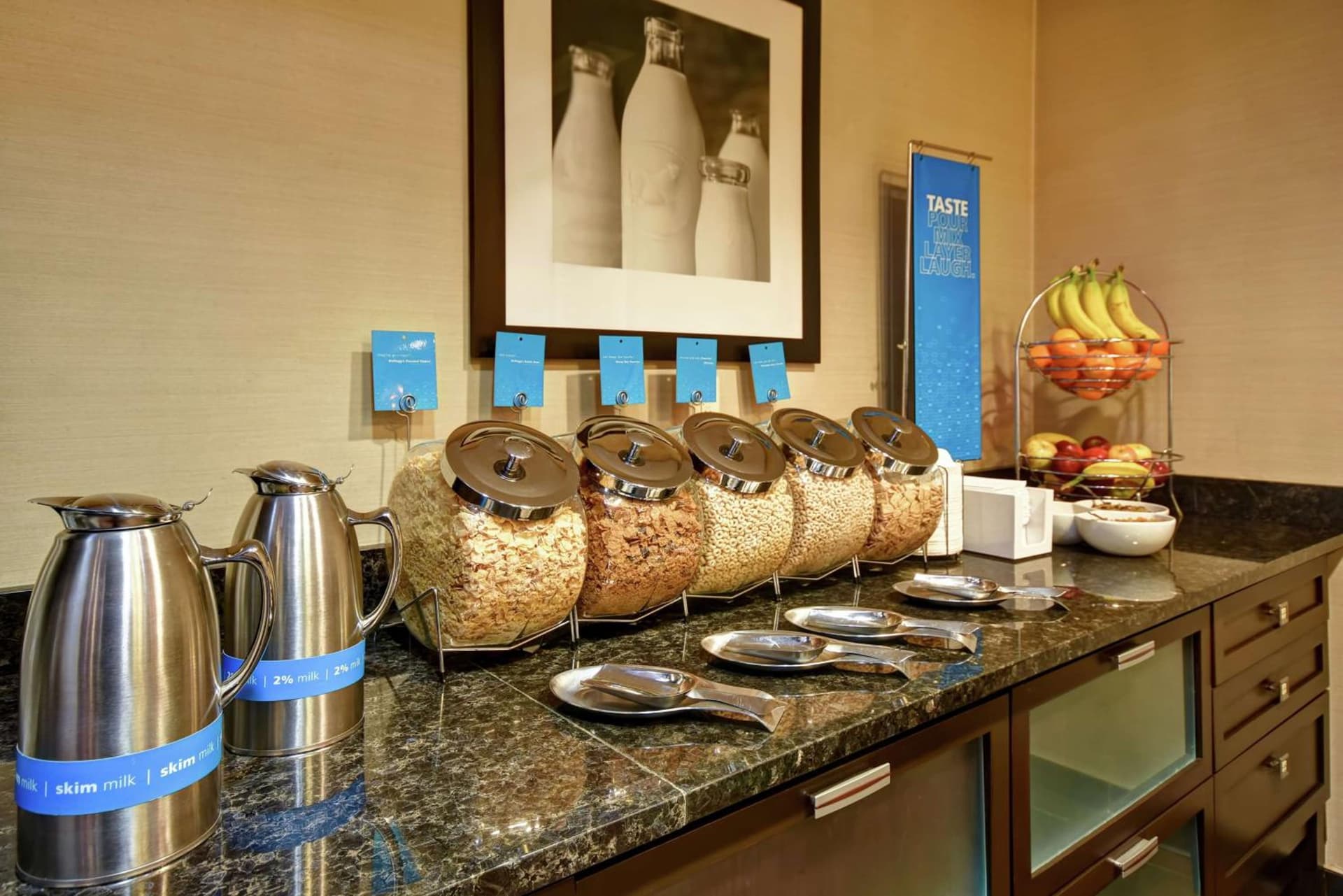 Hampton Inn & Suites Detroit-Canton gallery photo in Canton — image 53