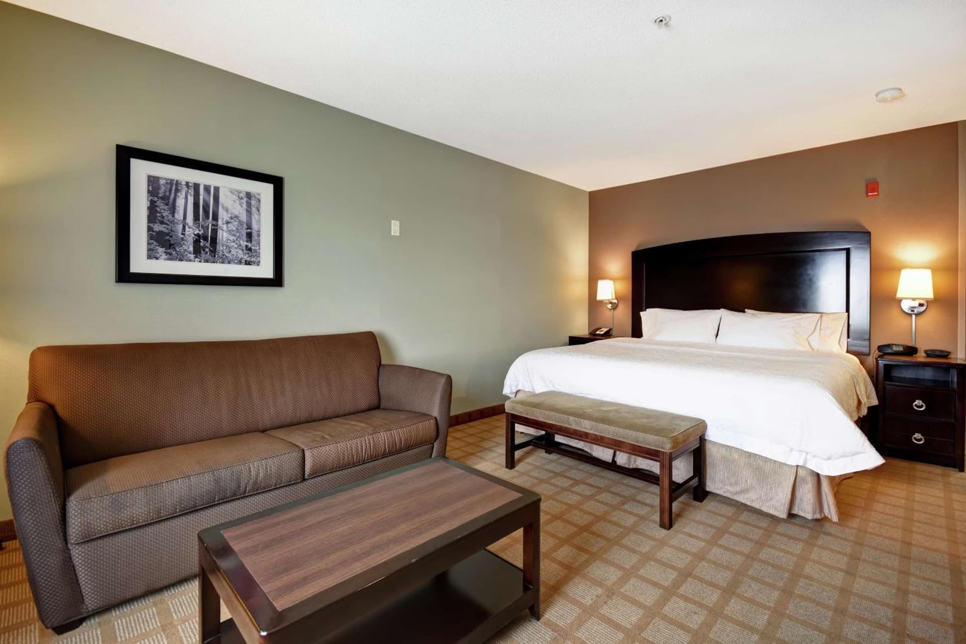 Hampton Inn & Suites Detroit-Canton gallery photo in Canton — image 25