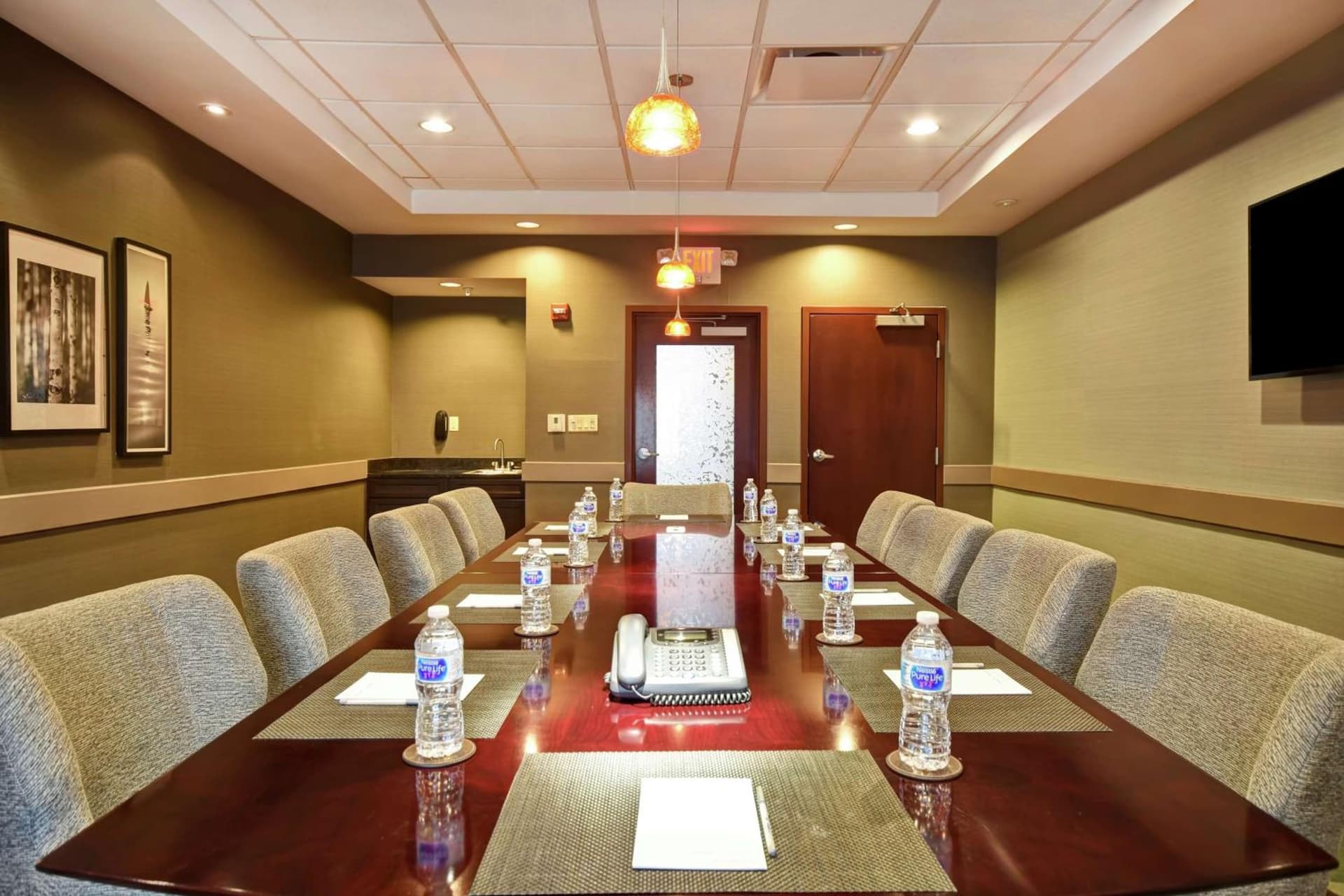 Hampton Inn & Suites Detroit-Canton gallery photo in Canton — image 47