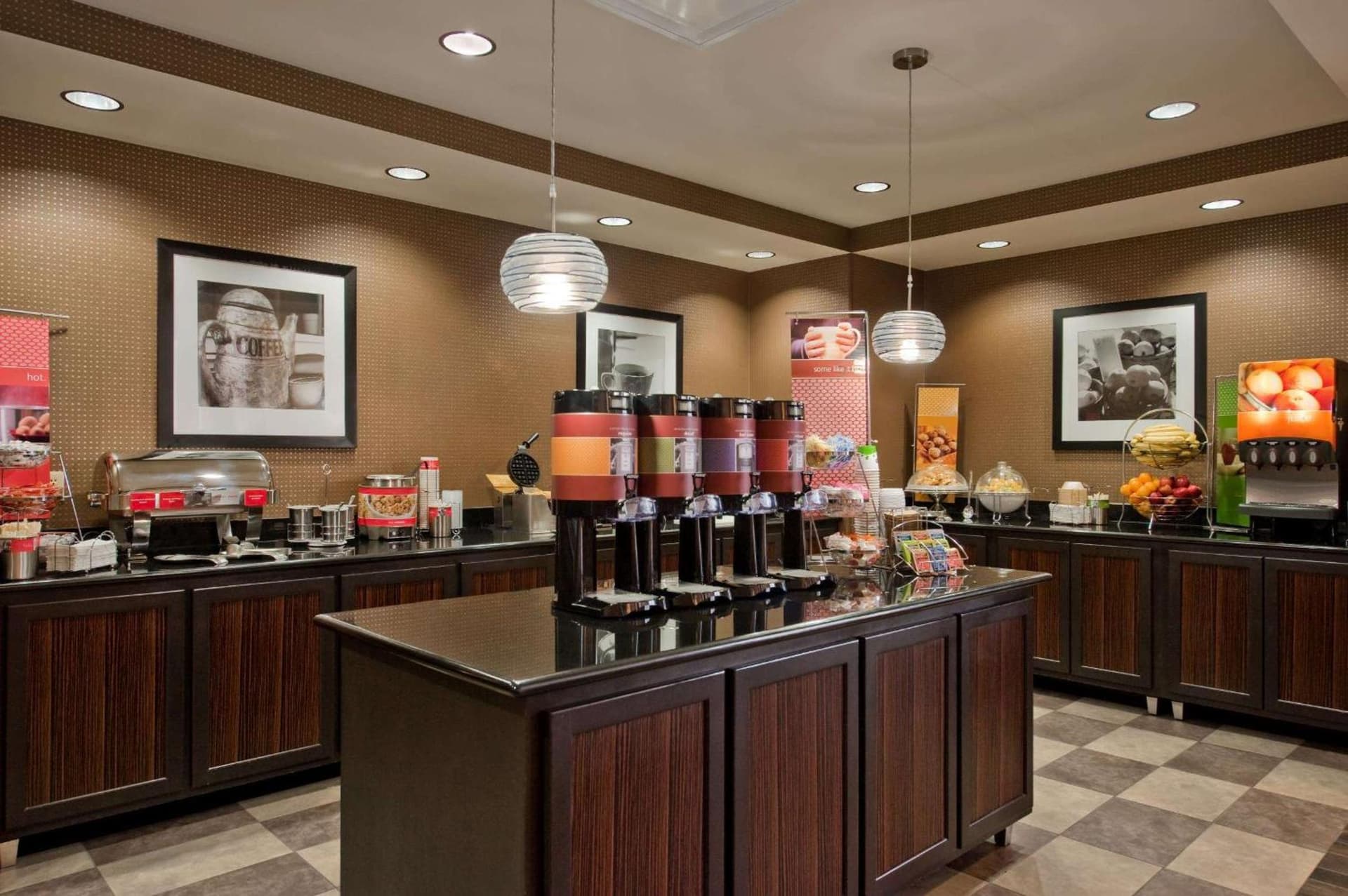 Hampton Inn & Suites Detroit/Airport Romulus gallery photo in Romulus, MI — image 27