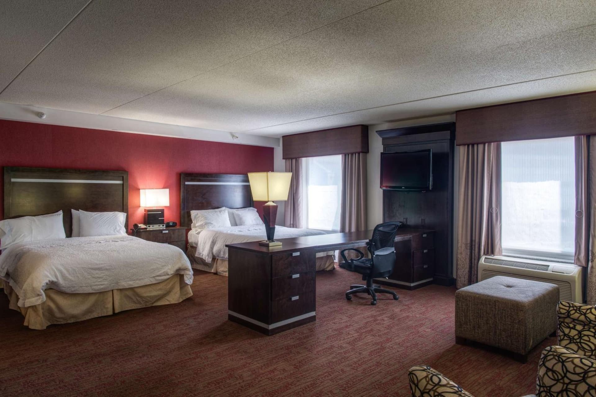 Hampton Inn & Suites Detroit/Airport Romulus gallery photo in Romulus, MI — image 25