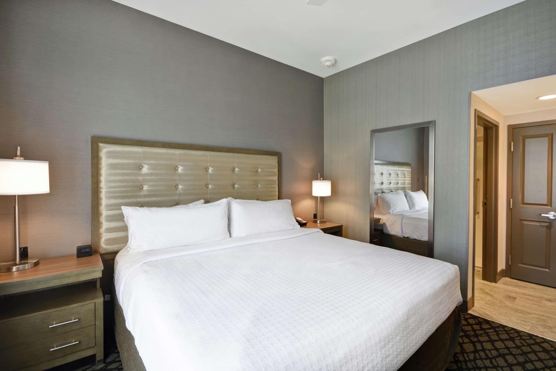 Homewood Suites By Hilton Warren Detroit gallery photo in Warren, MI — image 54