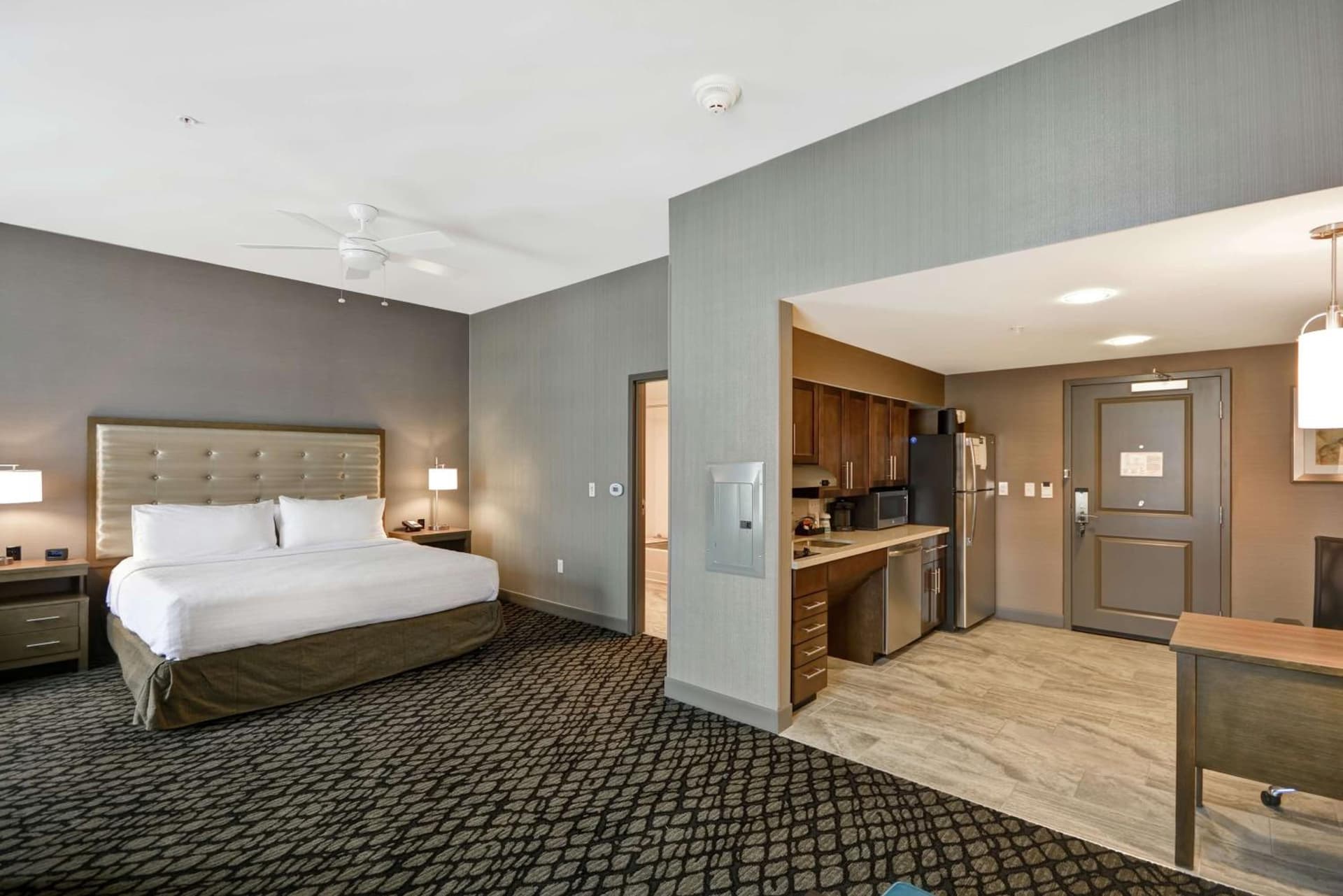 Homewood Suites By Hilton Warren Detroit gallery photo in Warren, MI — image 43