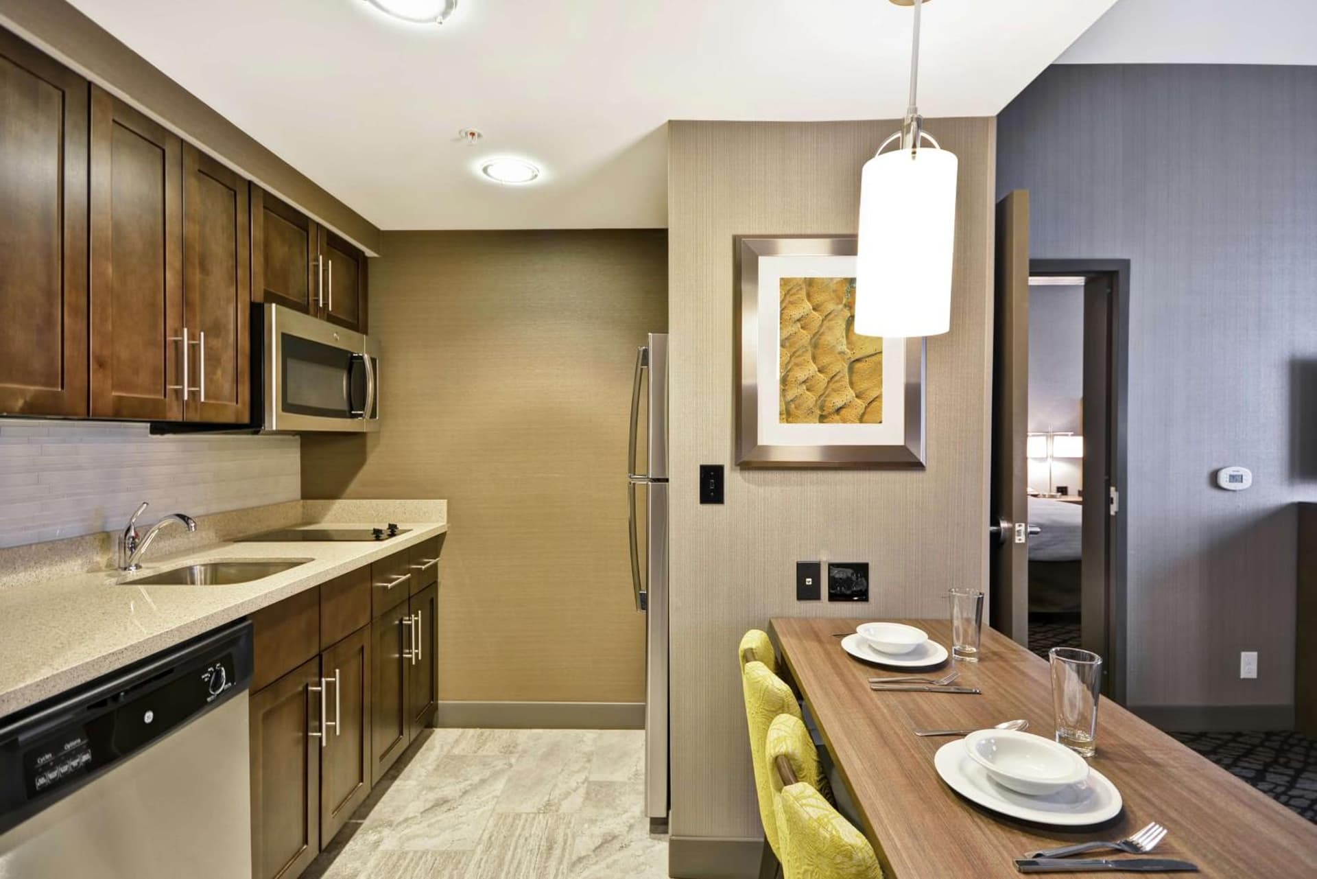Homewood Suites By Hilton Warren Detroit gallery photo in Warren, MI — image 12