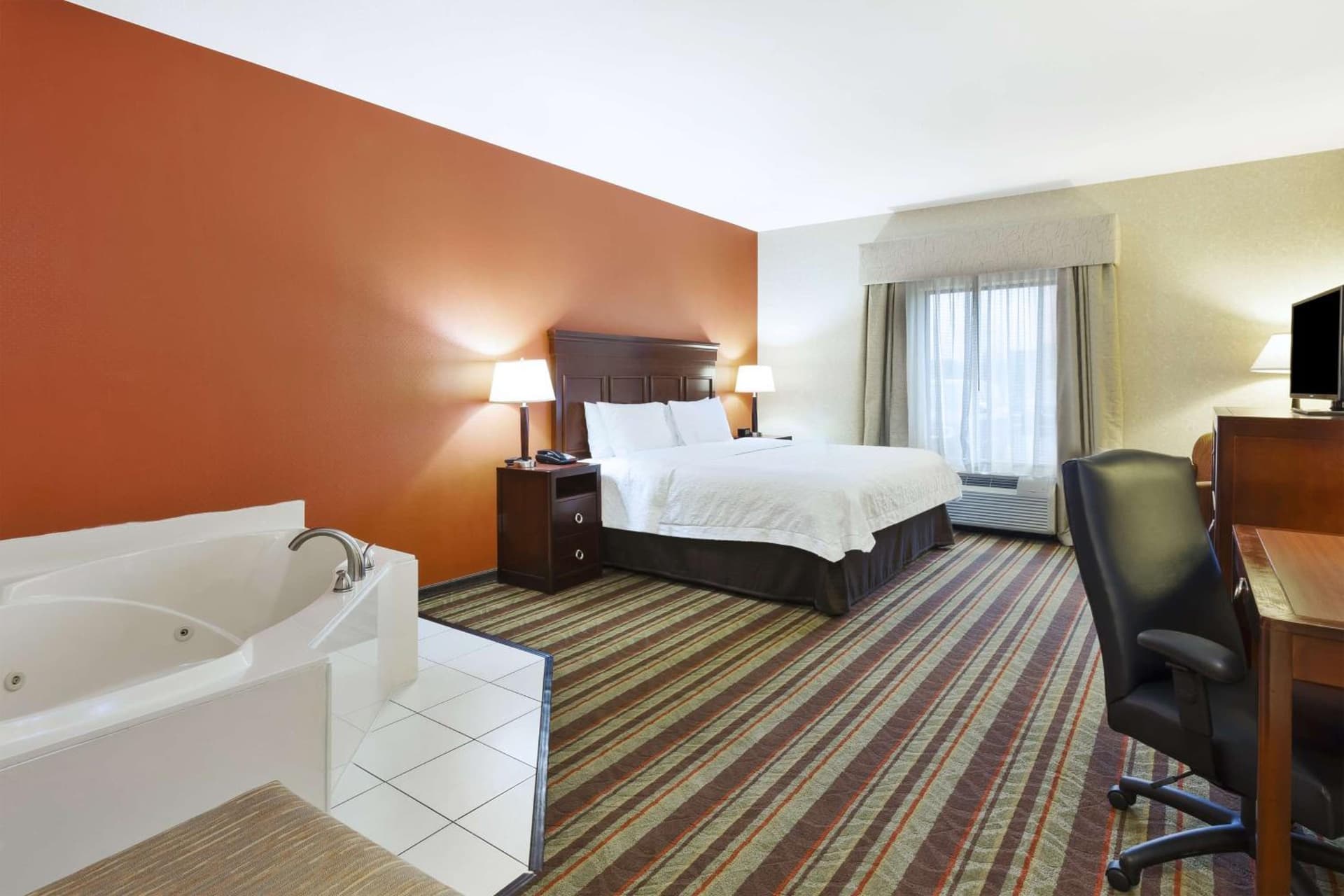 Hampton Inn Detroit/Southgate gallery photo in Southgate, MI — image 14