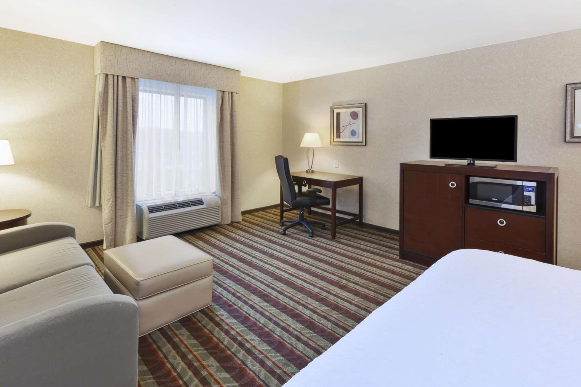 Hampton Inn Detroit/Southgate gallery photo in Southgate, MI — image 13