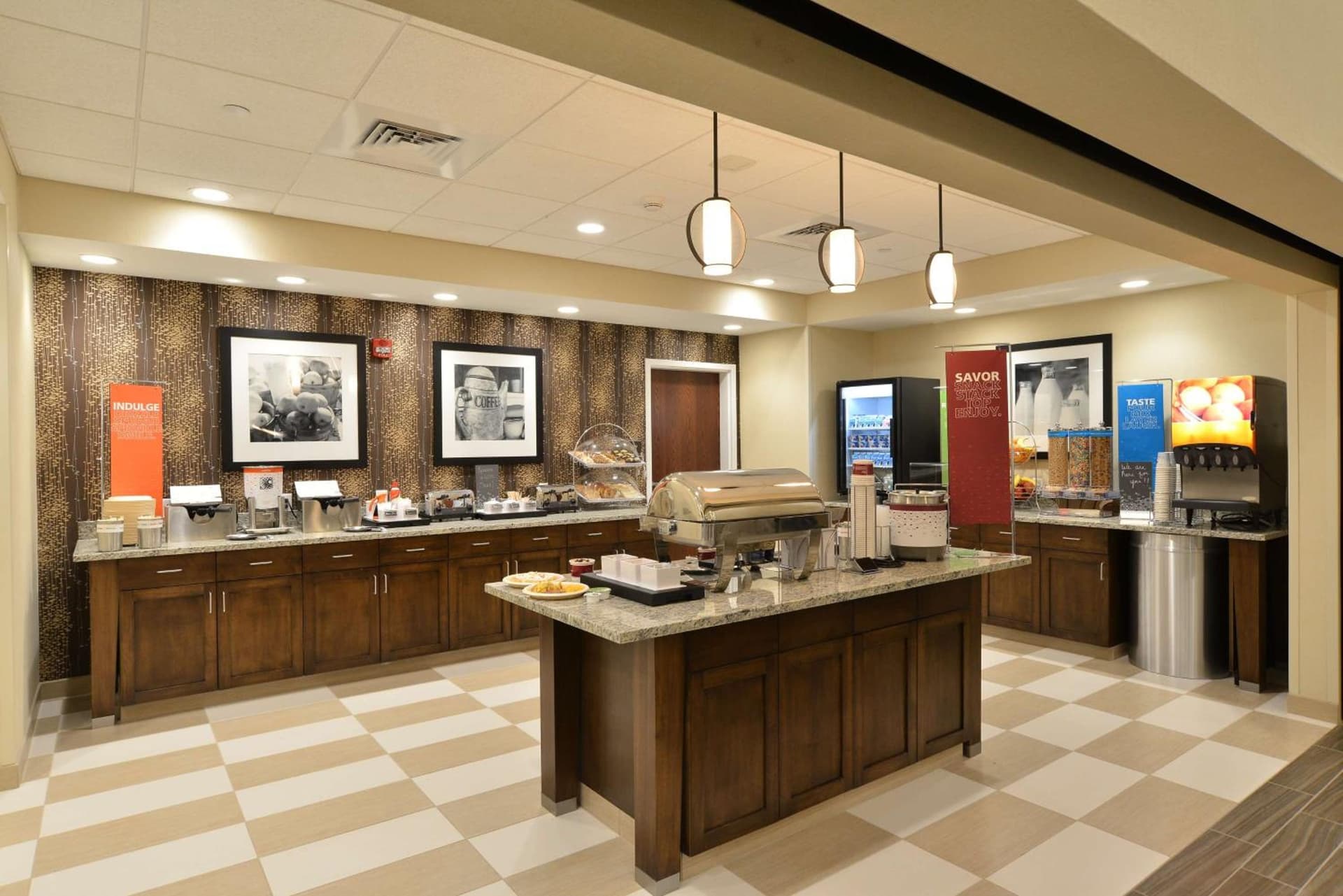 Hampton Inn & Suites Chippewa Falls property views in Chippewa Falls, WI — gallery photo 3