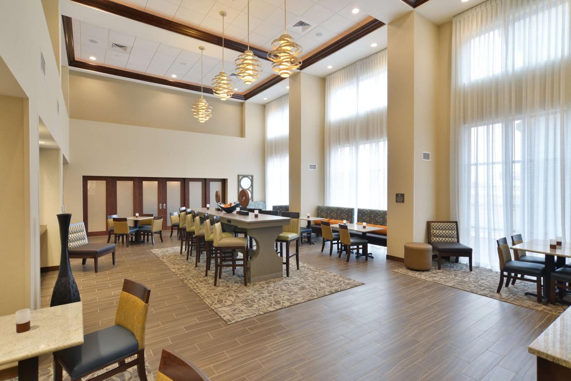 Hampton Inn & Suites Chippewa Falls interior in Chippewa Falls, WI — gallery photo 2