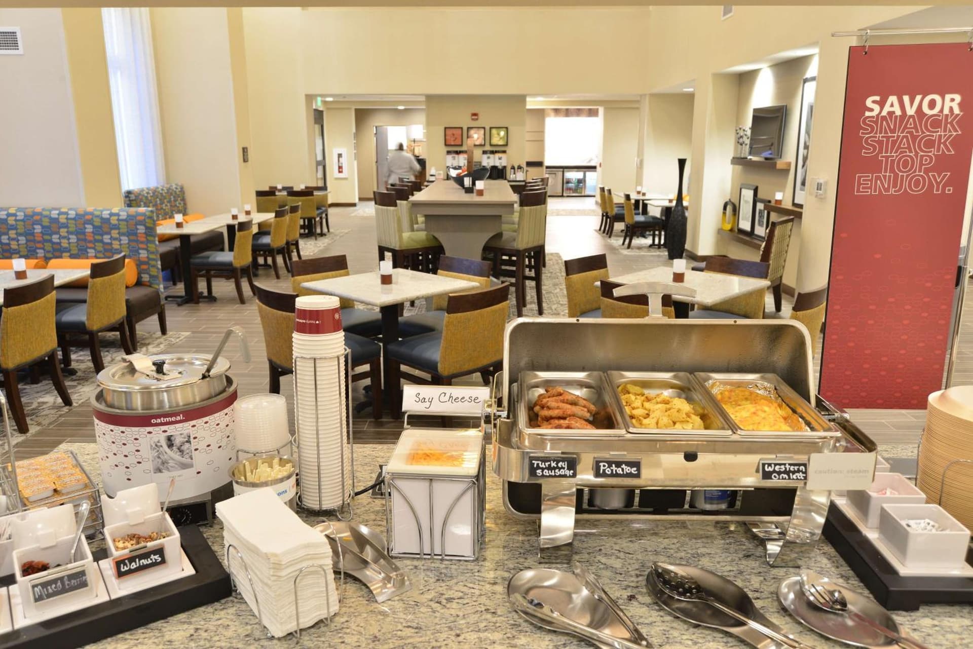 Hampton Inn & Suites Chippewa Falls gallery photo in Chippewa Falls, WI — image 16