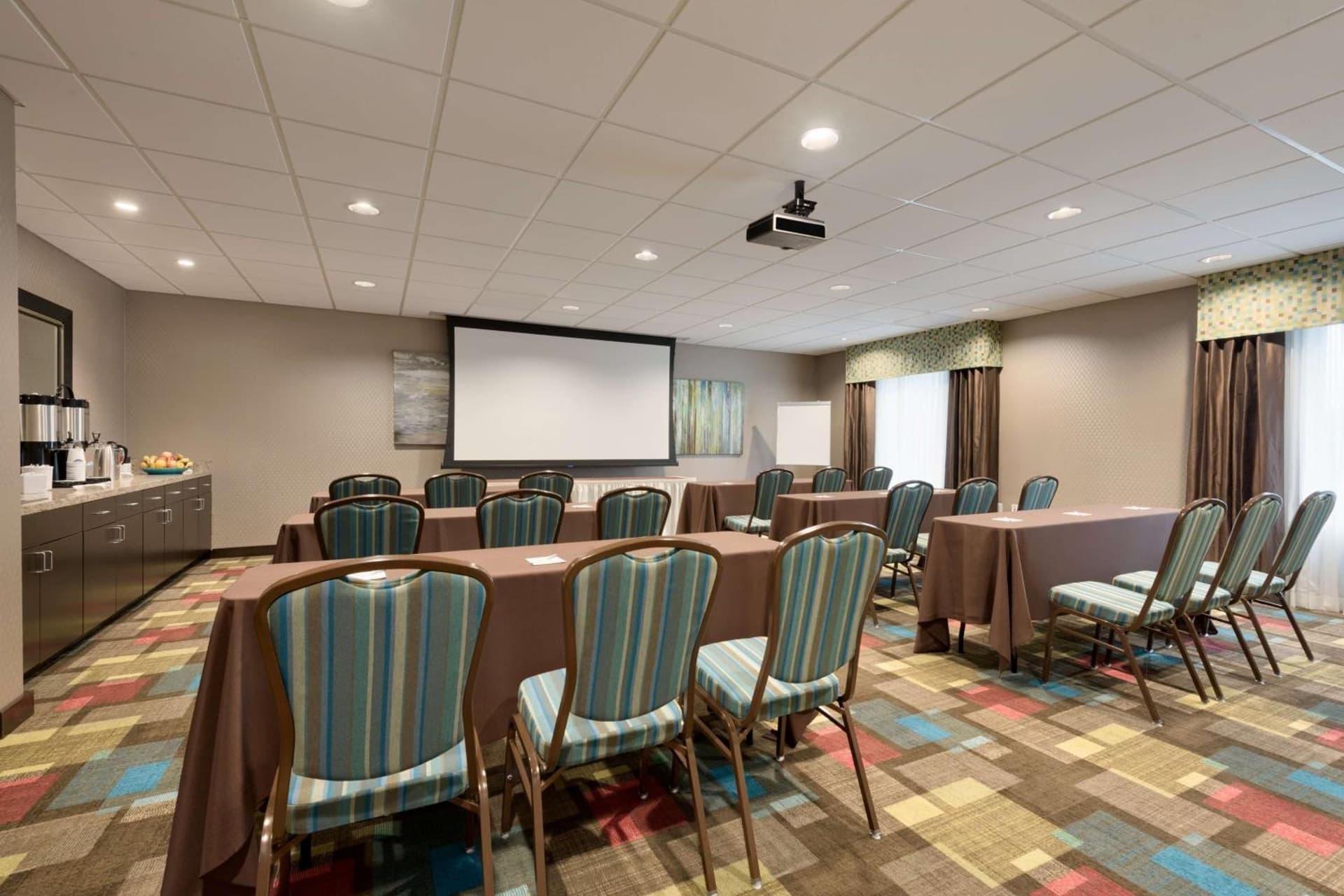 Hampton Inn & Suites Kenosha Pleasant Prairie gallery photo in Kenosha, WI — image 10
