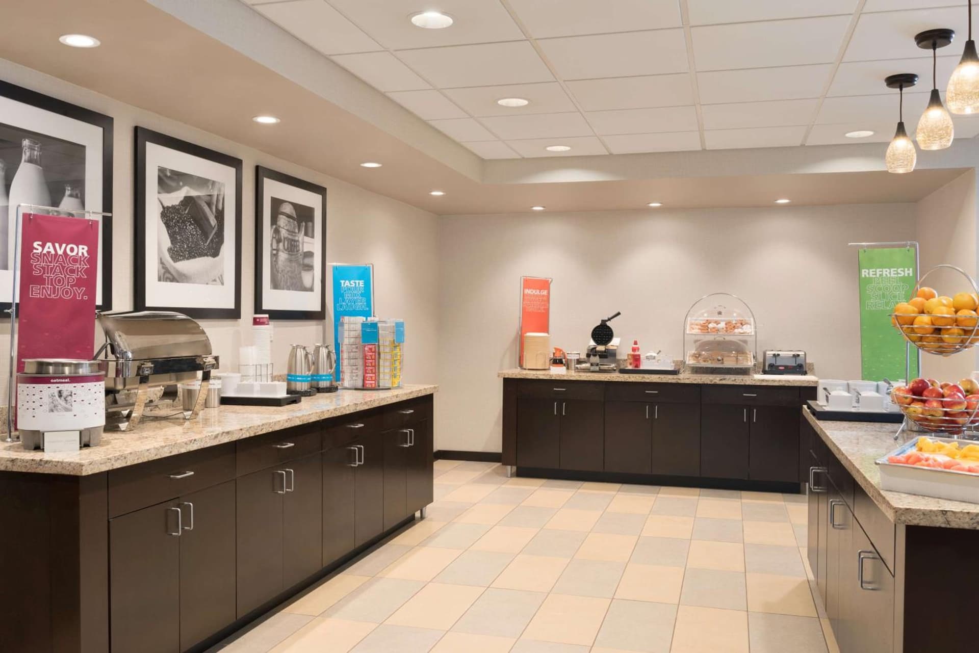 Hampton Inn & Suites Kenosha Pleasant Prairie gallery photo in Kenosha, WI — image 9
