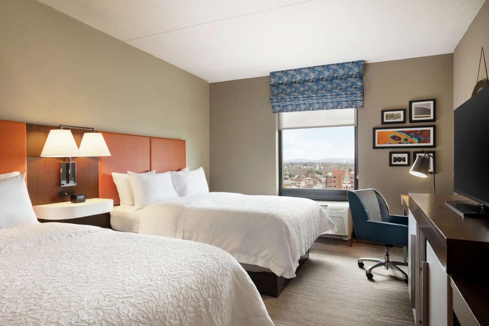 Hampton Inn & Suites Ephrata - Mountain Springs gallery photo in Ephrata, PA — image 27