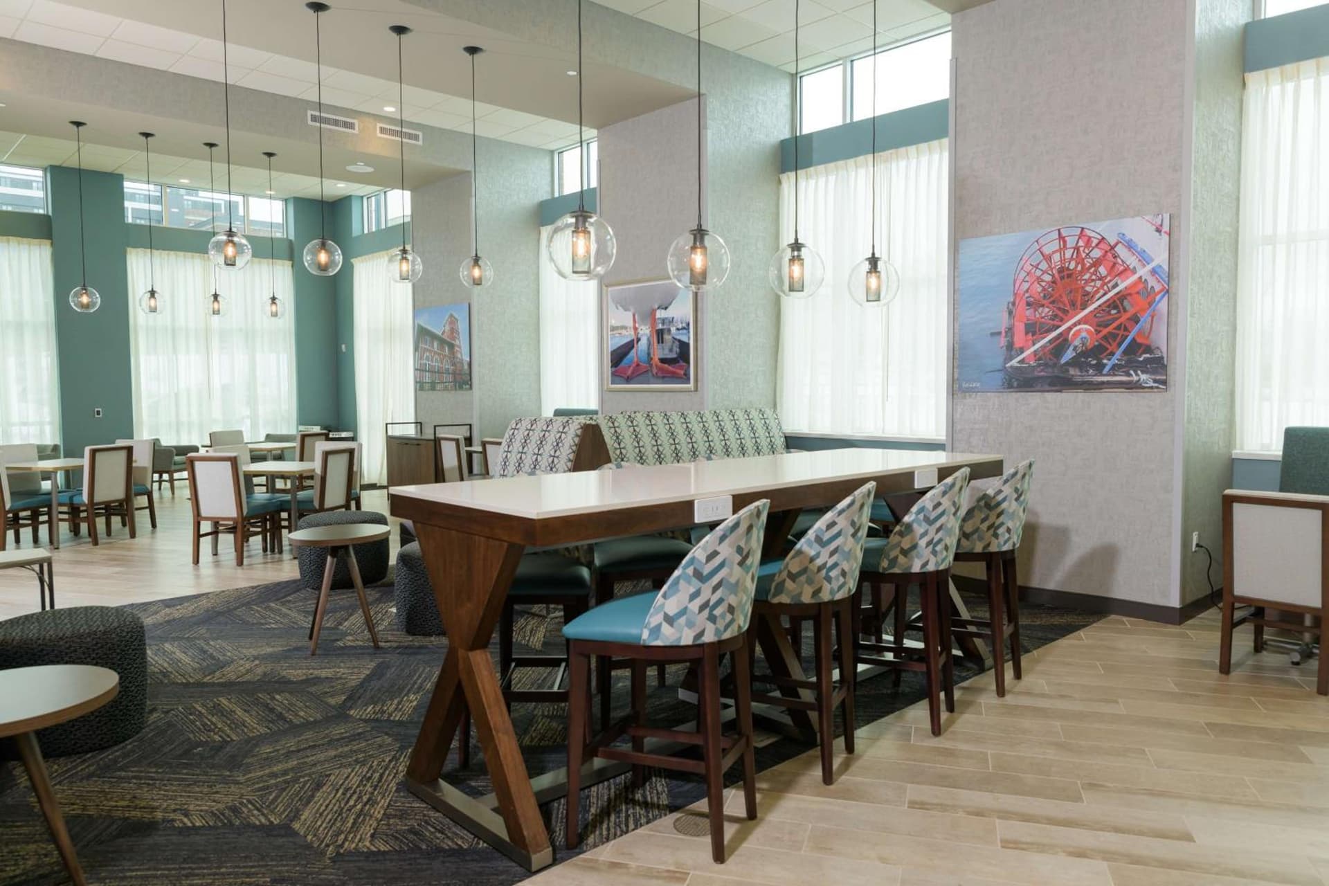 Hampton Inn & Suites Erie Bayfront gallery photo in Erie, PA — image 66