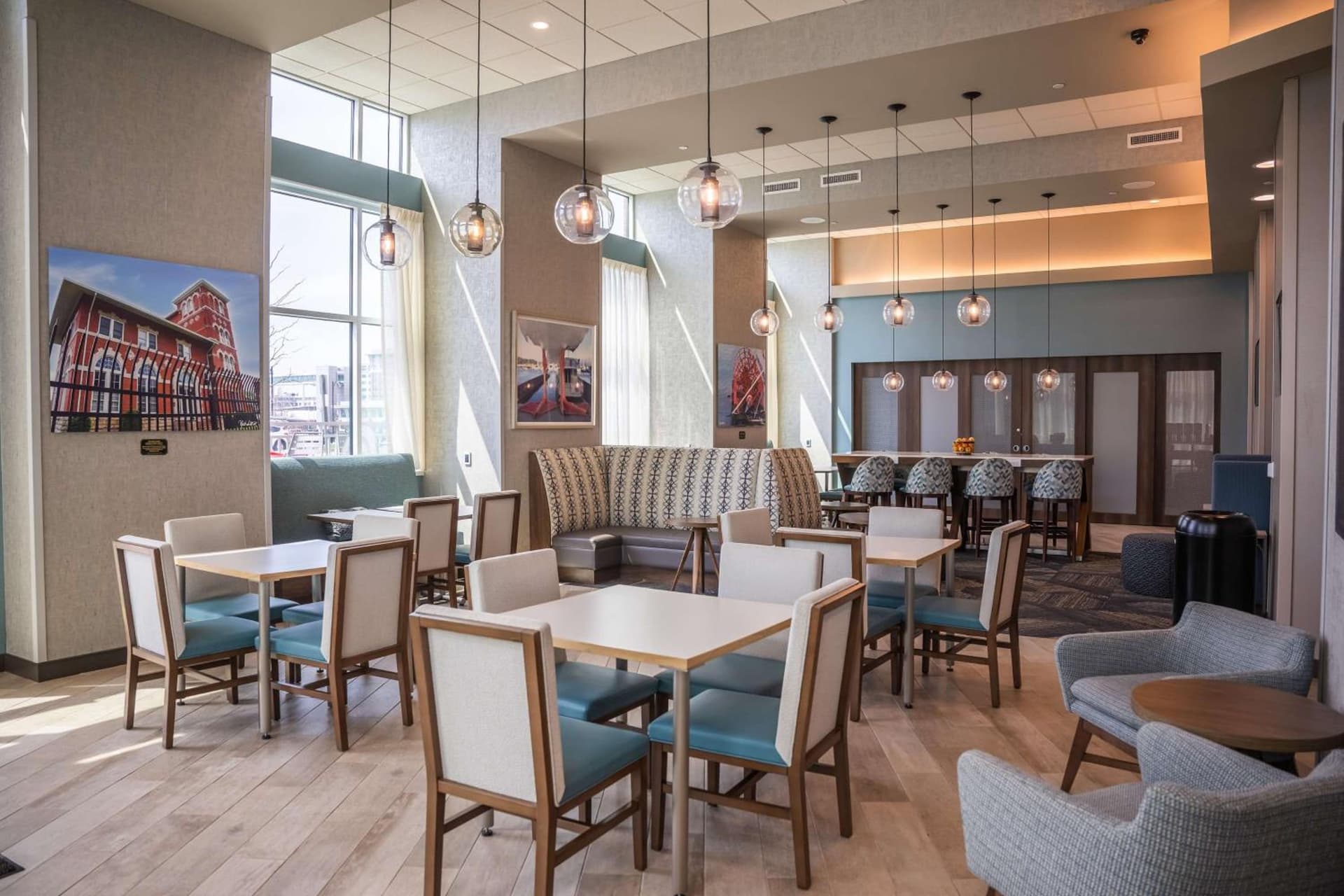 Hampton Inn & Suites Erie Bayfront gallery photo in Erie, PA — image 25