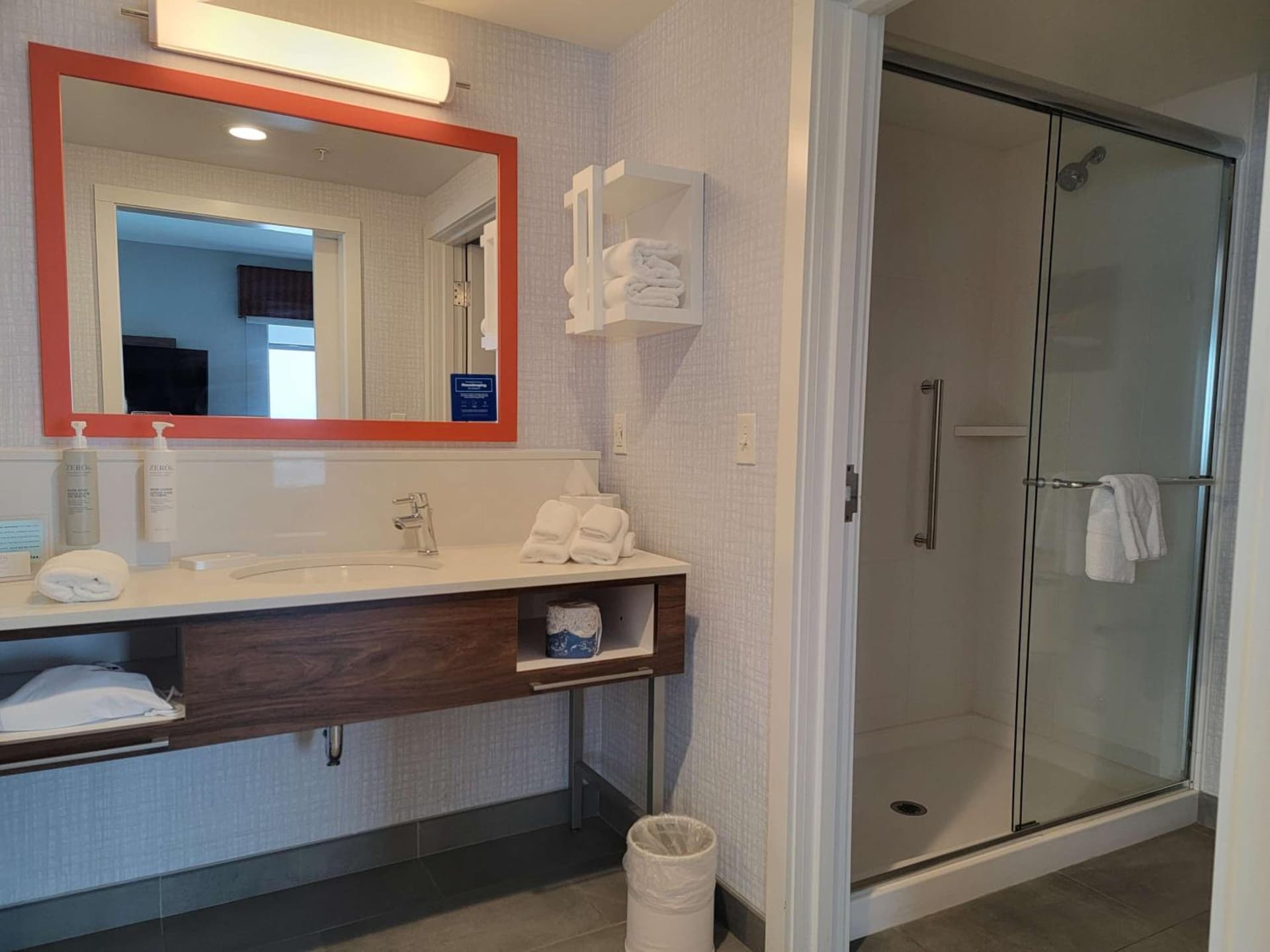 Hampton Inn & Suites Erie Bayfront gallery photo in Erie, PA — image 18