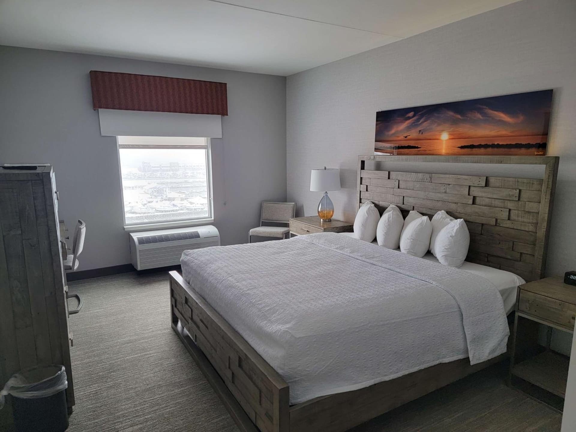 Hampton Inn & Suites Erie Bayfront gallery photo in Erie, PA — image 56