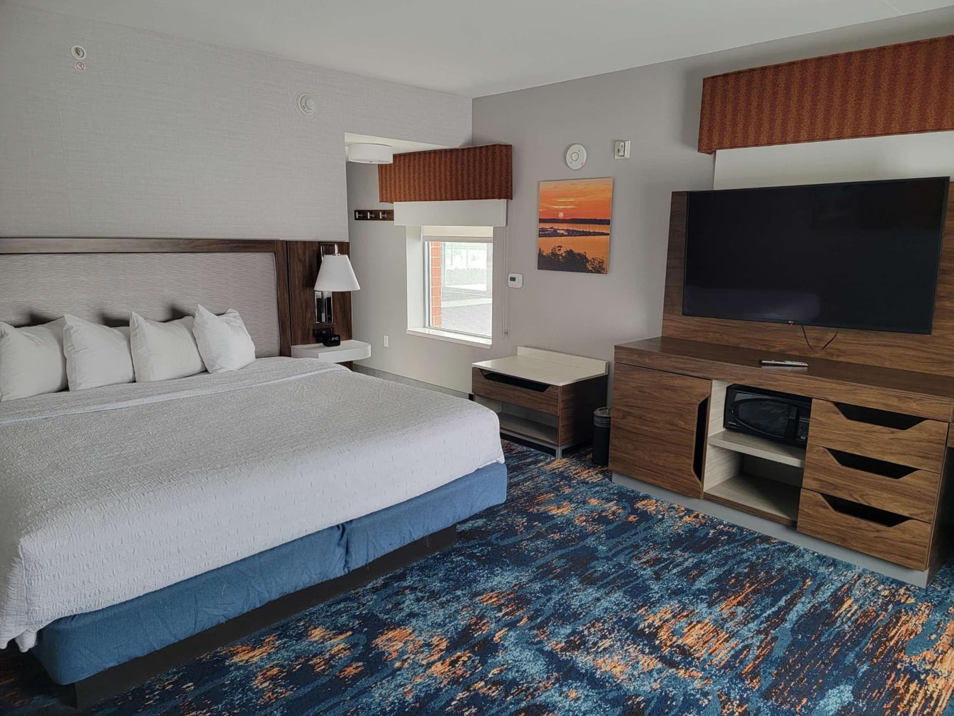 Hampton Inn & Suites Erie Bayfront gallery photo in Erie, PA — image 60