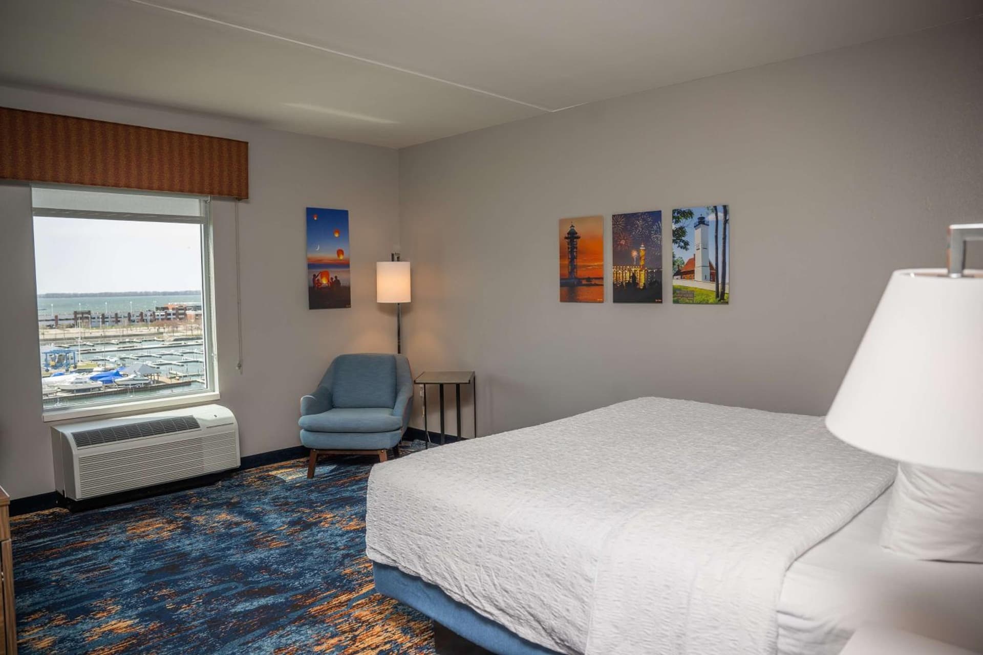 Hampton Inn & Suites Erie Bayfront gallery photo in Erie, PA — image 31