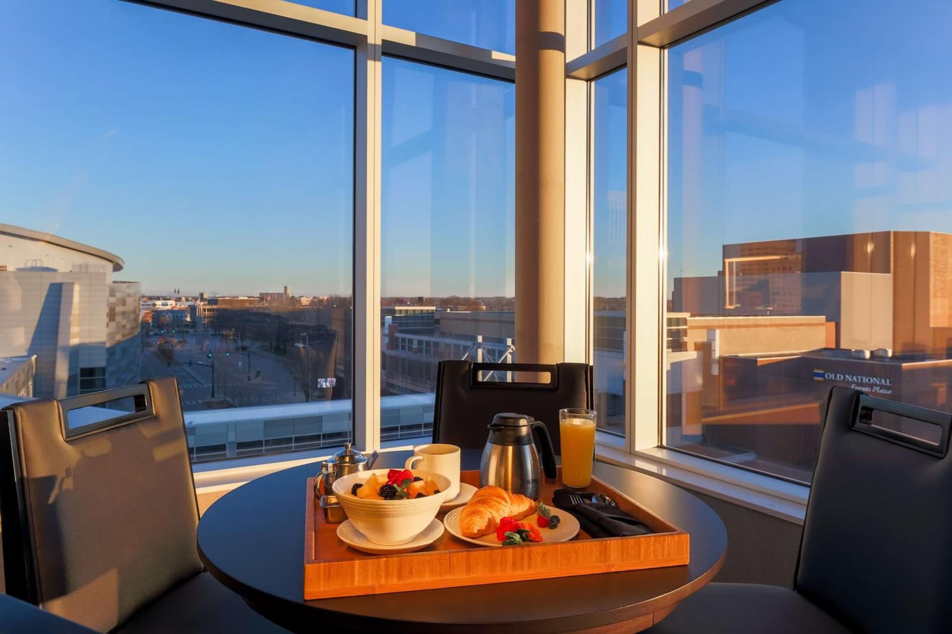 DoubleTree by Hilton Evansville gallery photo in Evansville, IN — image 15