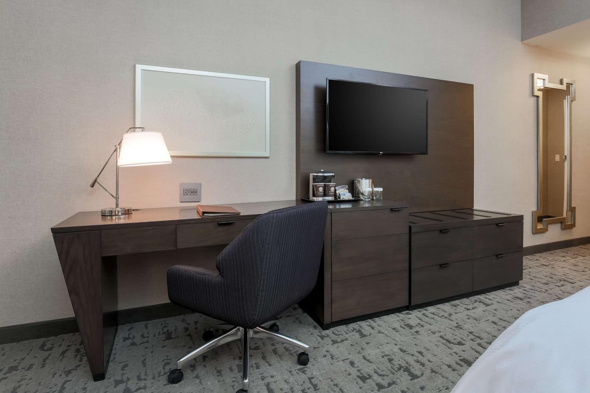 DoubleTree by Hilton Evansville gallery photo in Evansville, IN — image 21
