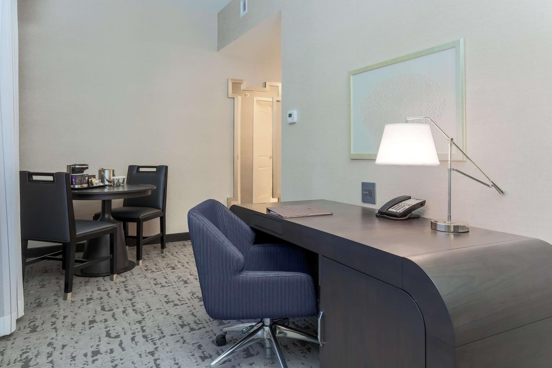 DoubleTree by Hilton Evansville gallery photo in Evansville, IN — image 7