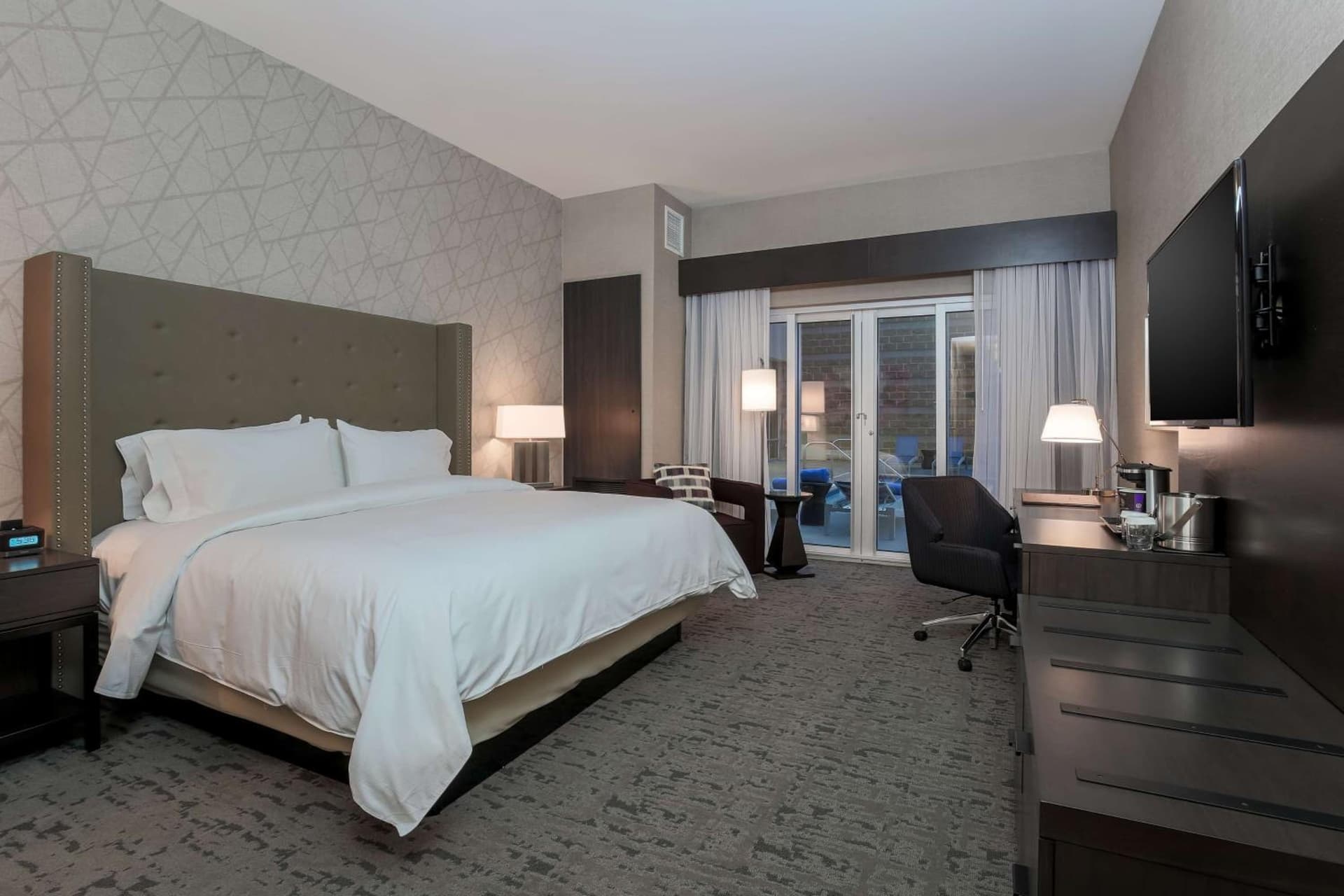 DoubleTree by Hilton Evansville gallery photo in Evansville, IN — image 8