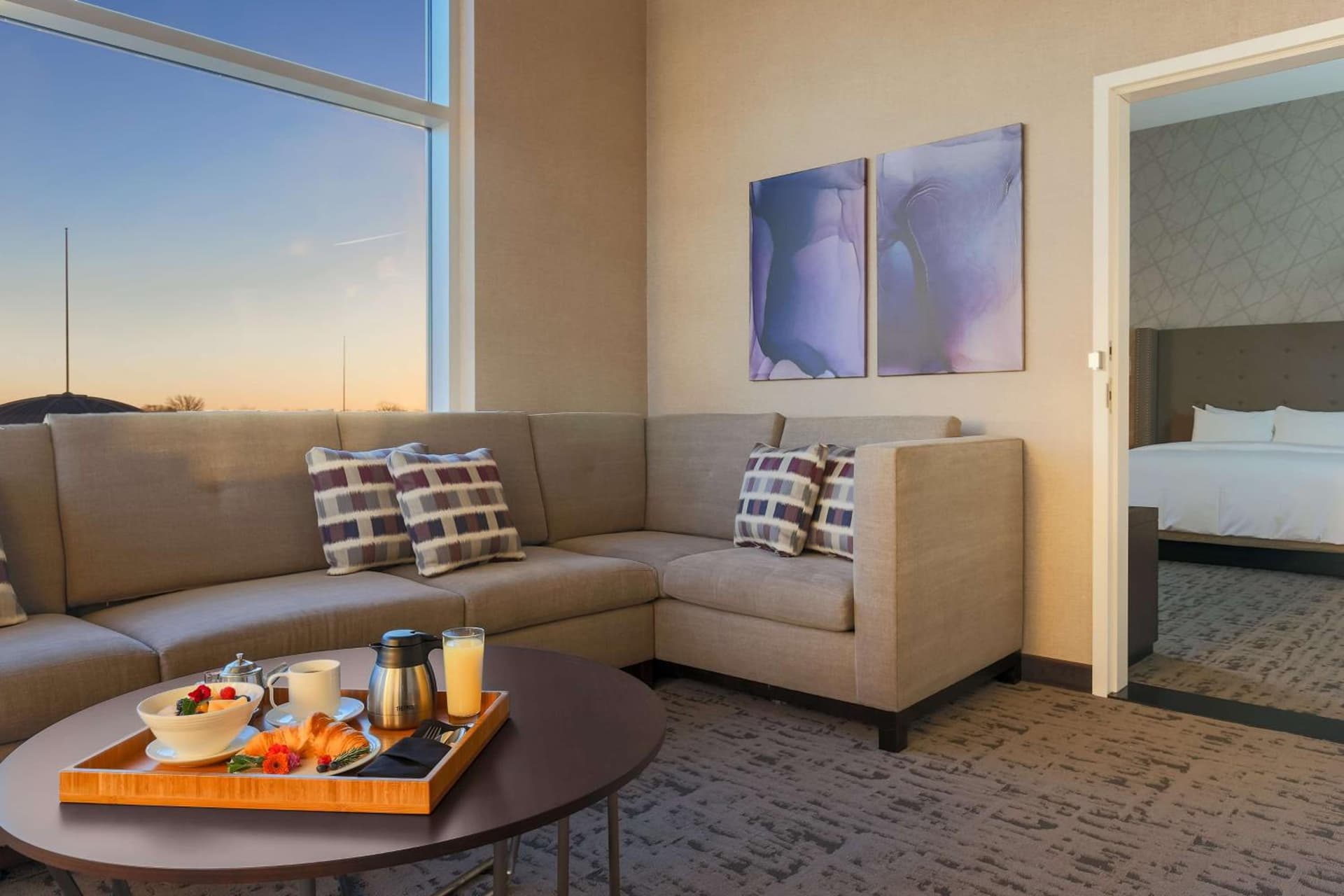 DoubleTree by Hilton Evansville gallery photo in Evansville, IN — image 61