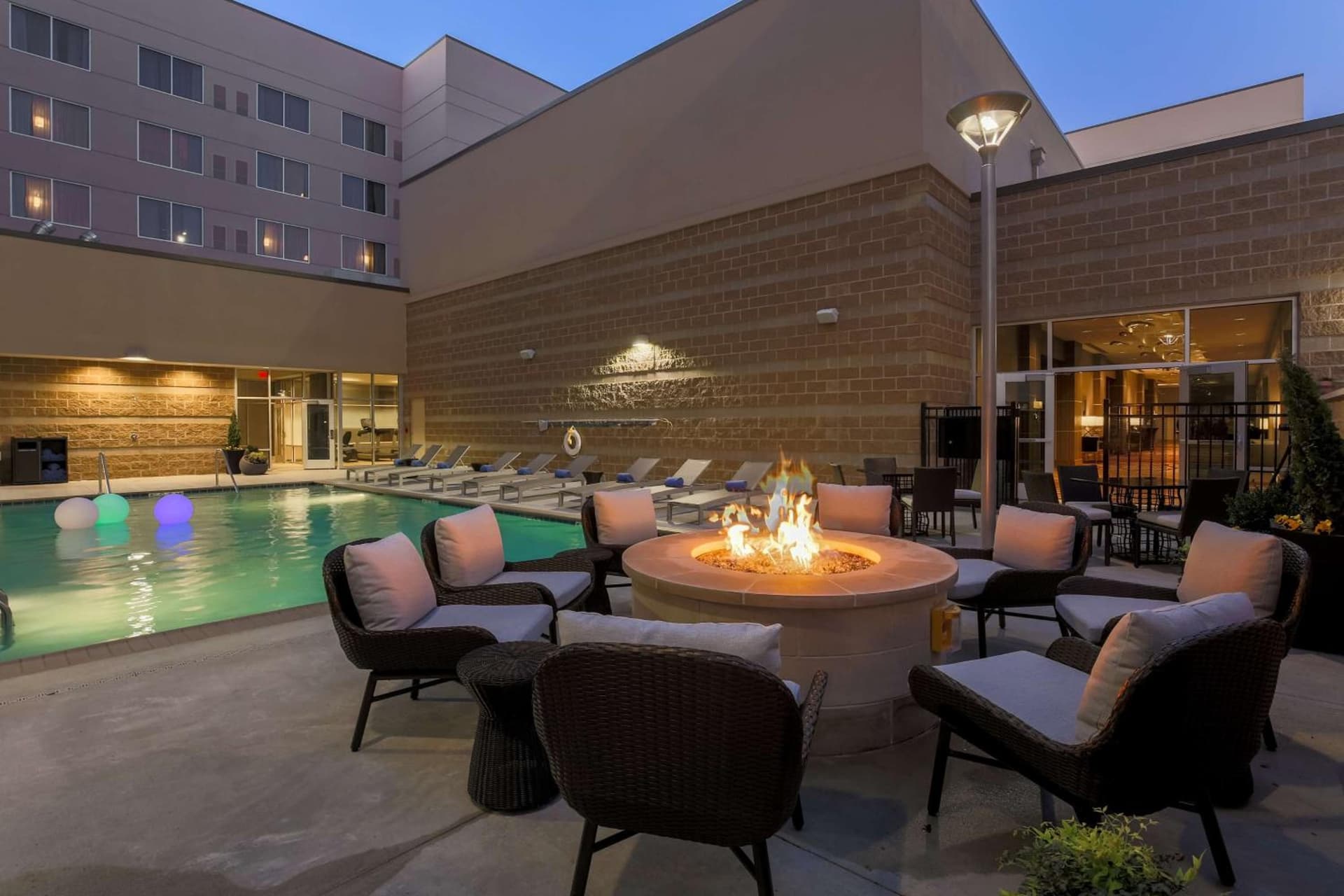 DoubleTree by Hilton Evansville gallery photo in Evansville, IN — image 24
