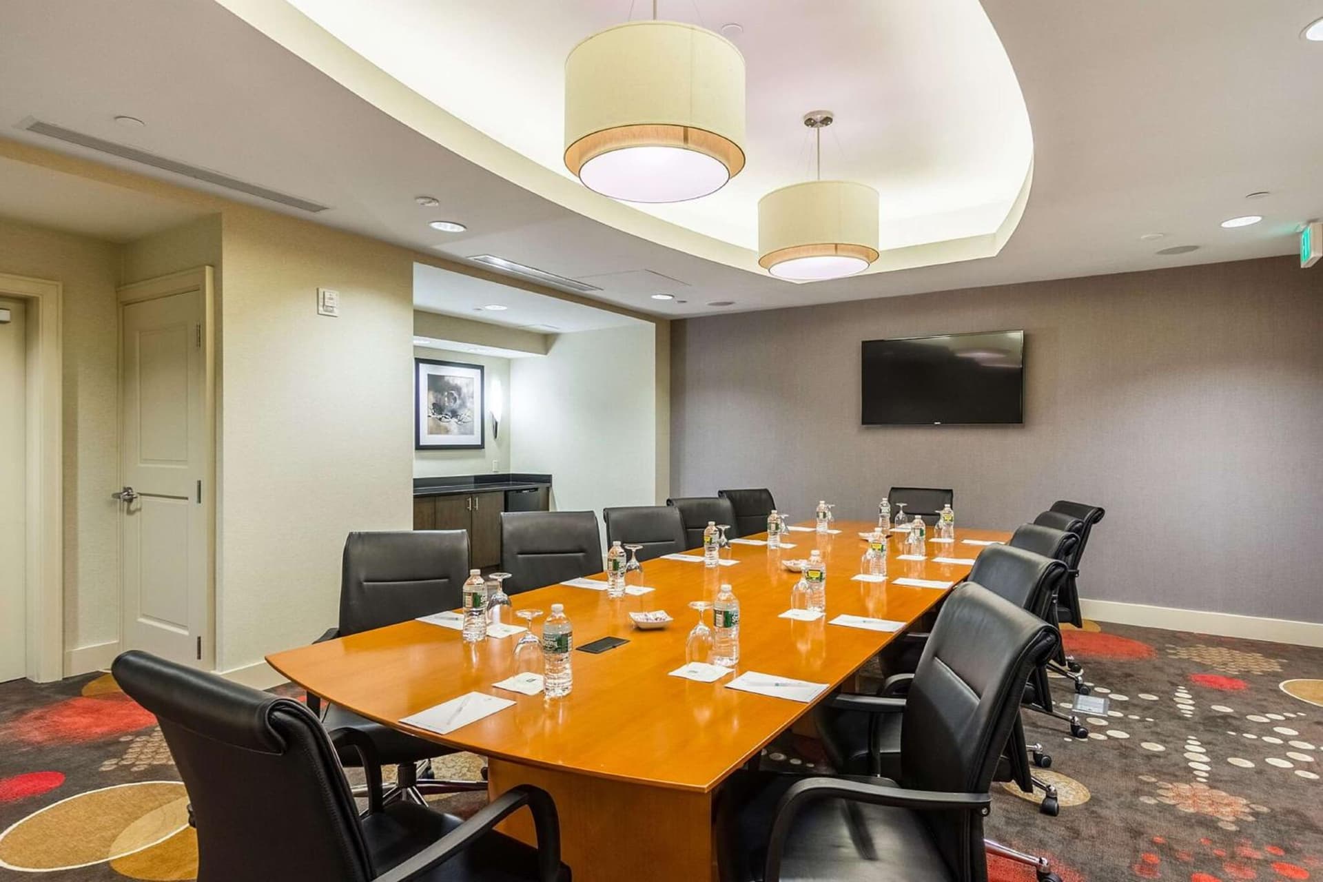Embassy Suites Newark Airport gallery photo in Elizabeth, NJ — image 36