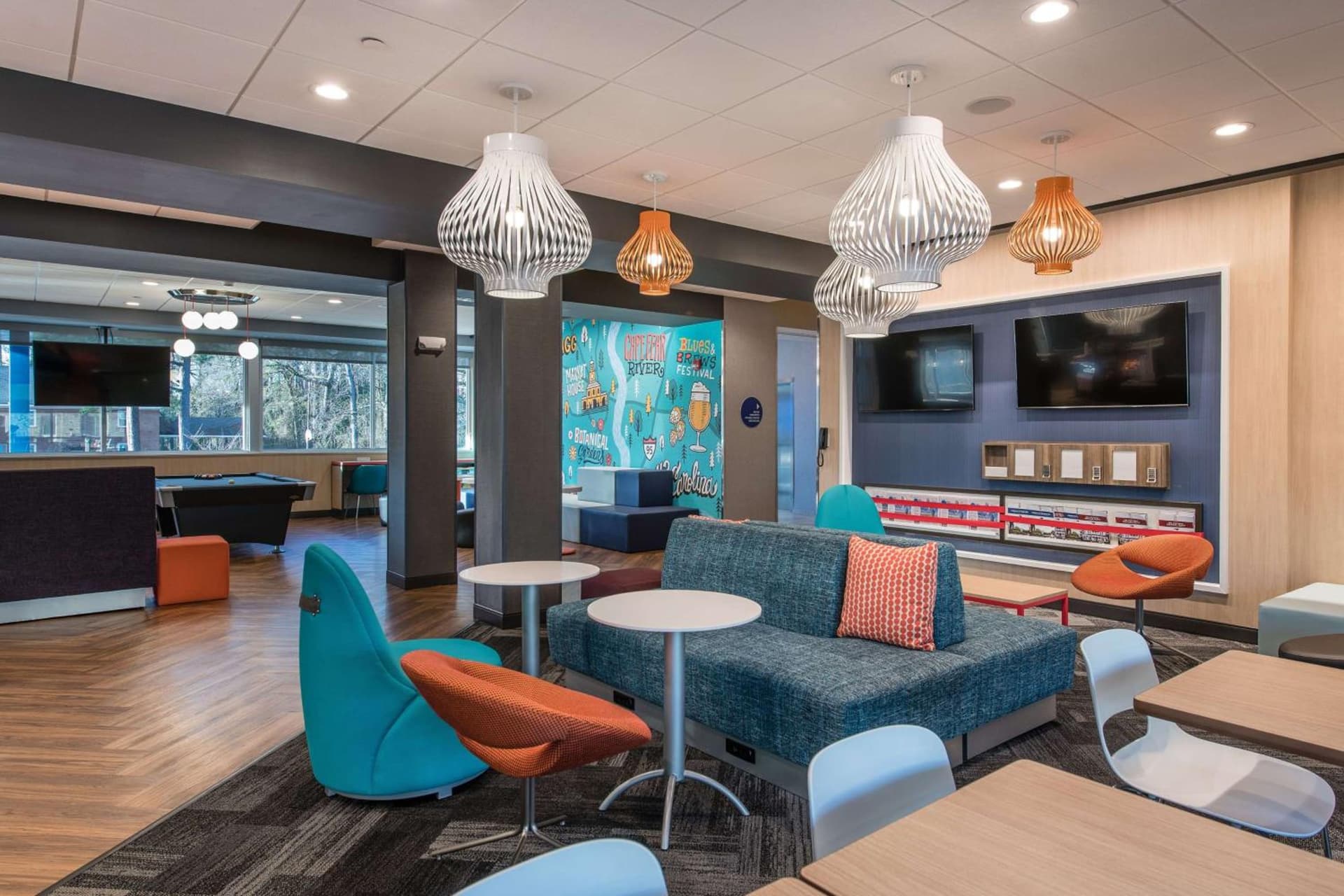 Tru by Hilton Fayetteville I-95 gallery photo in Fayetteville, NC — image 48