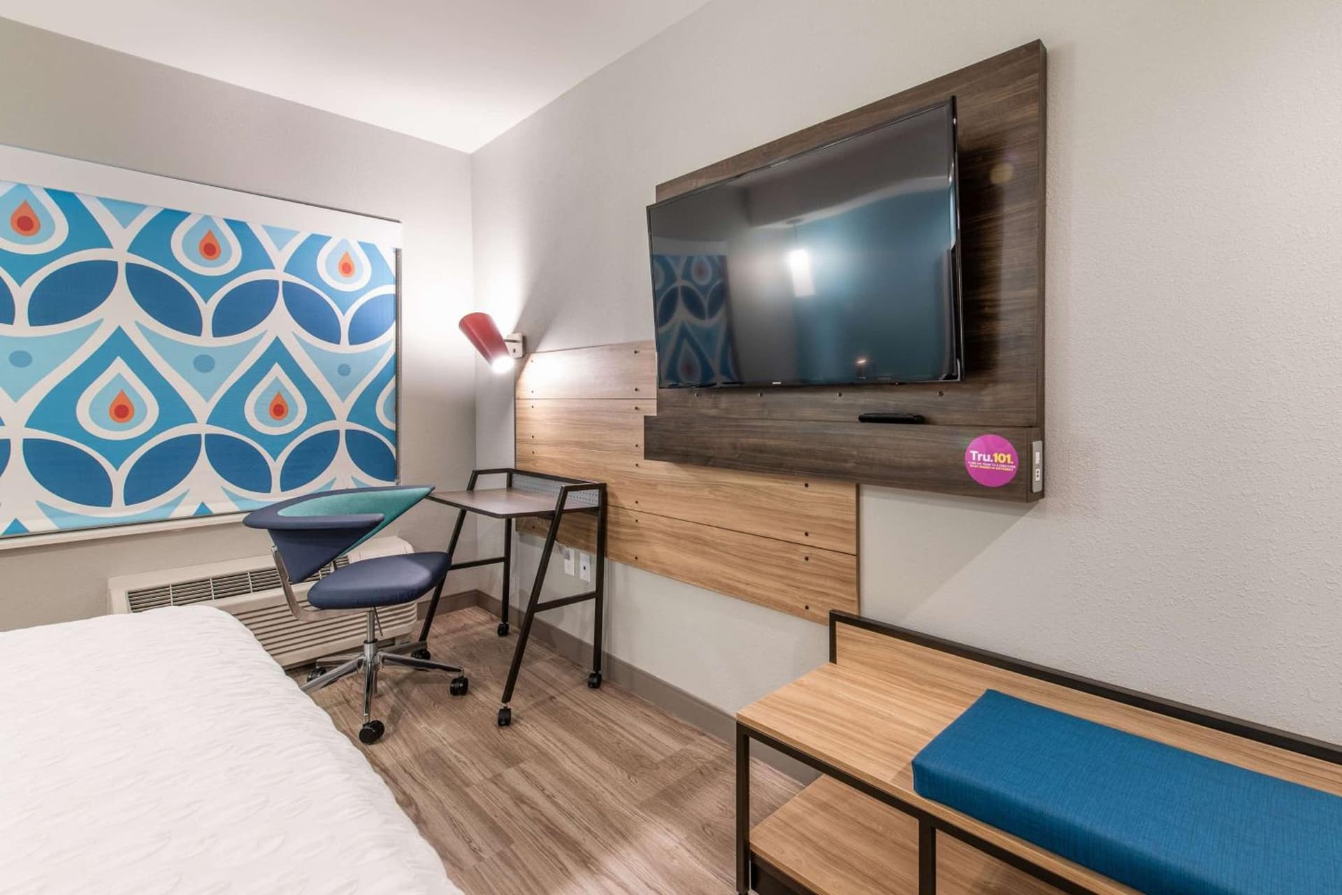 Tru by Hilton Fayetteville I-95 gallery photo in Fayetteville, NC — image 22