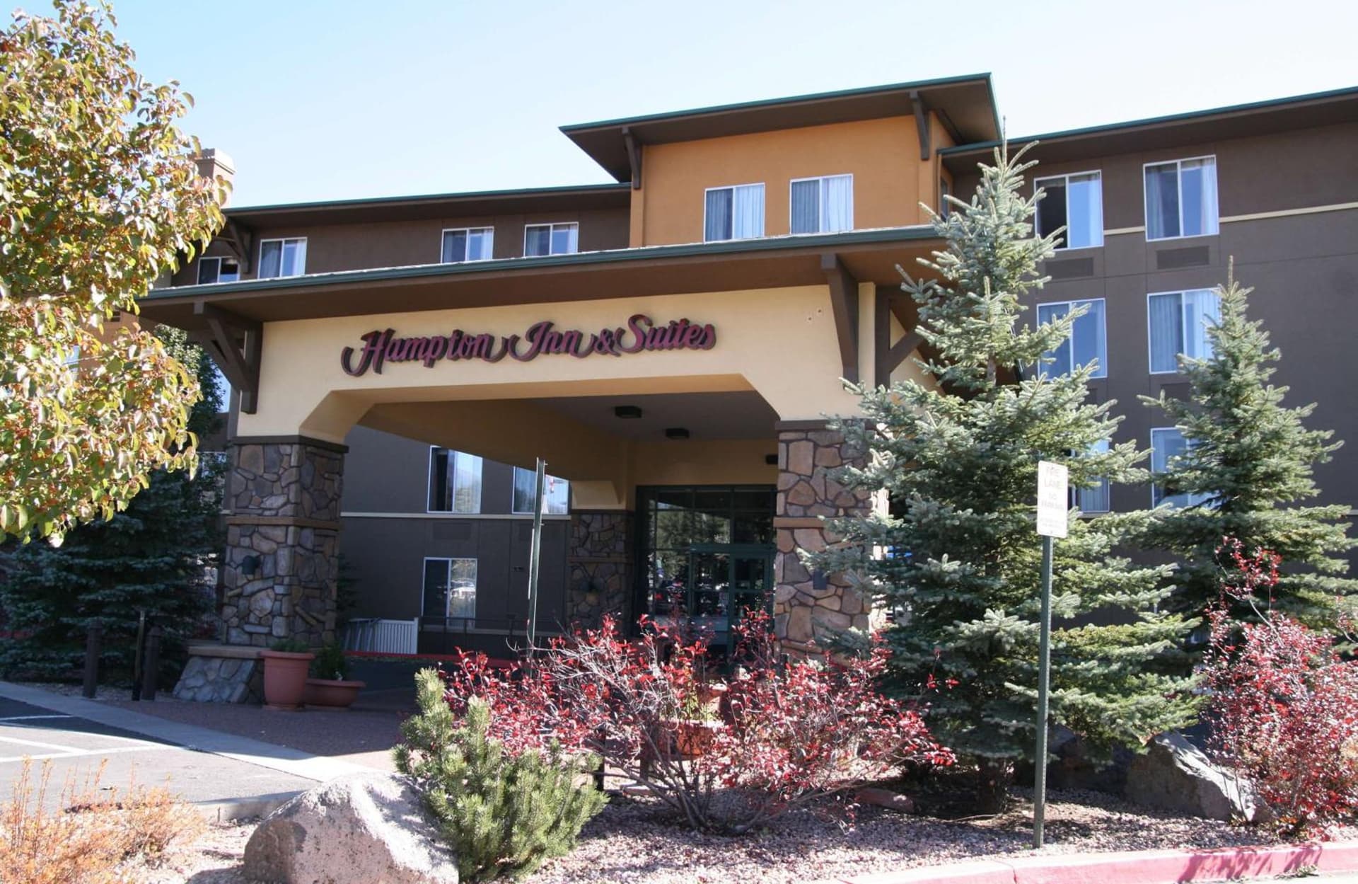 Hampton Inn & Suites Flagstaff - West featured exterior or lobby in Flagstaff, AZ — similar hotel