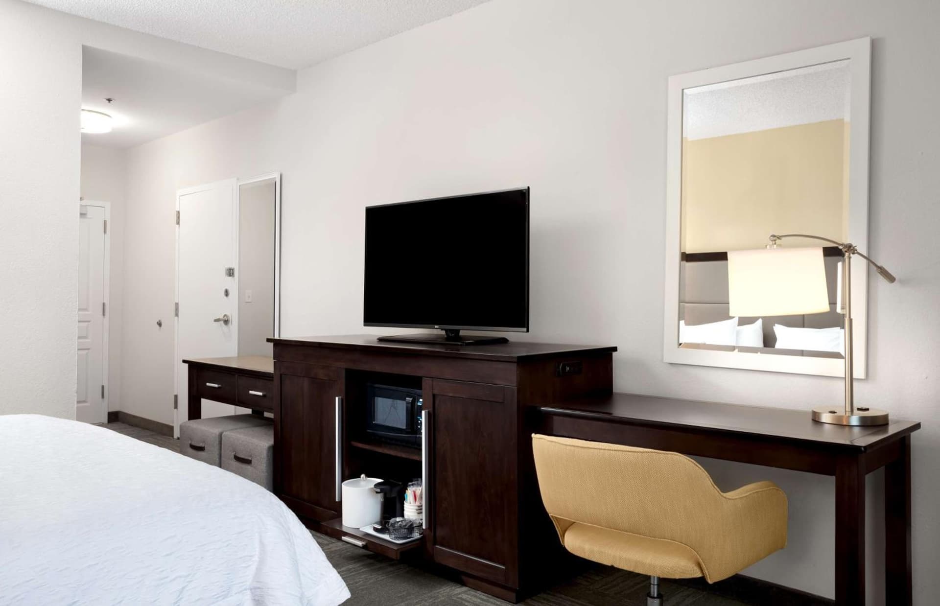 Hampton Inn Hallandale Beach-Aventura gallery photo in Hollywood, FL — image 16