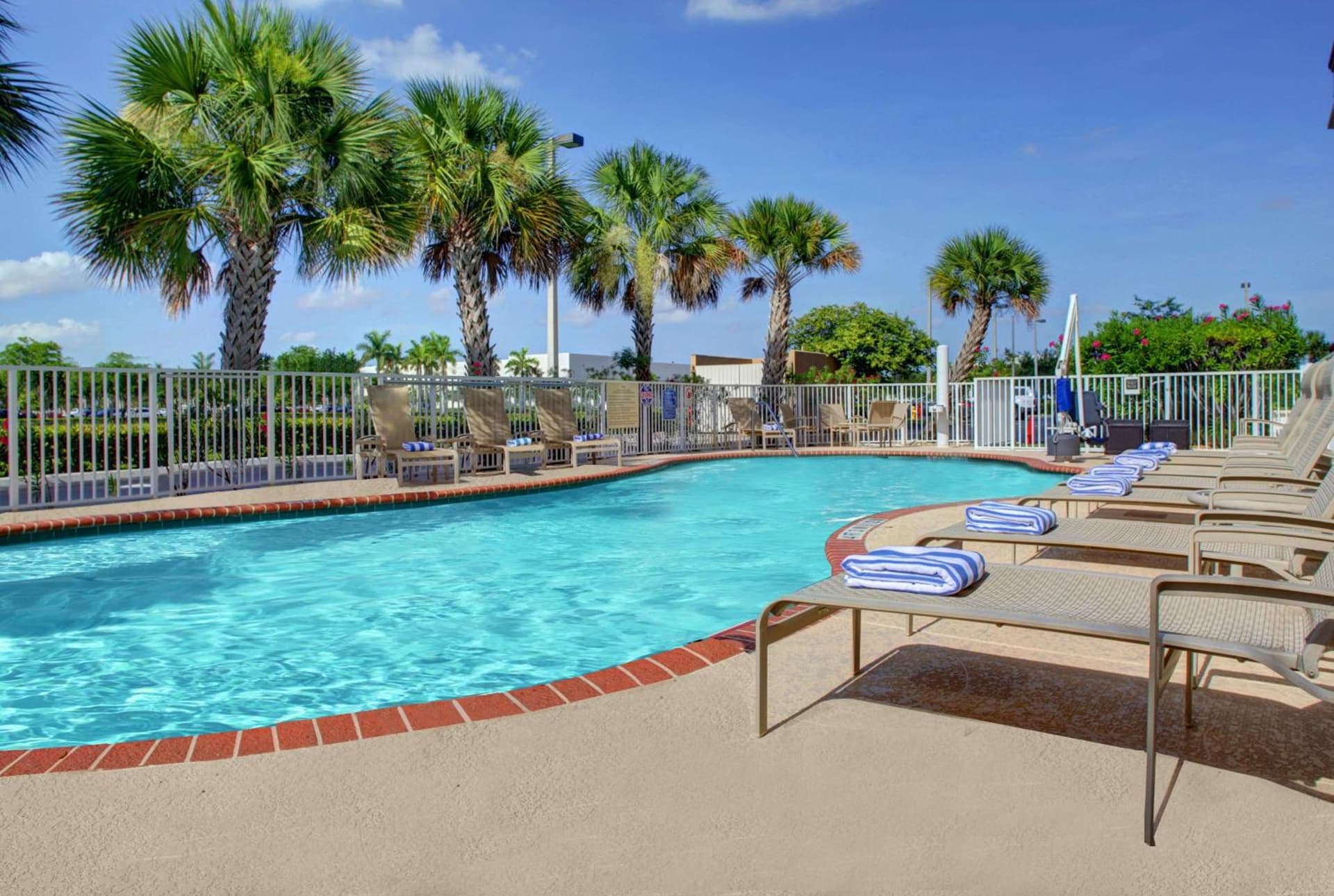 Hampton Inn & Suites Ft. Lauderdale/West-Sawgrass/Tamarac, FL gallery photo in Tamarac, FL — image 35