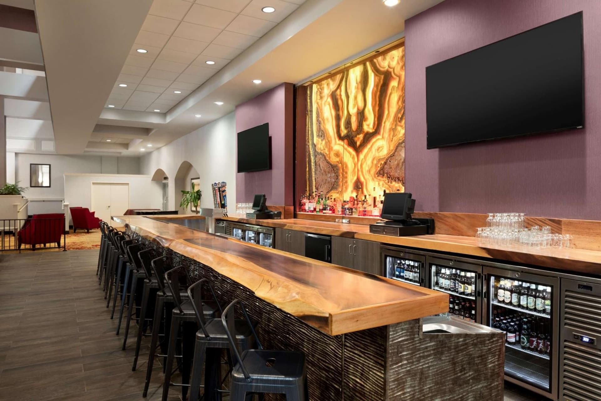 Hilton Fort Wayne at the Grand Wayne Convention Center gallery photo in Fort Wayne, IN — image 31