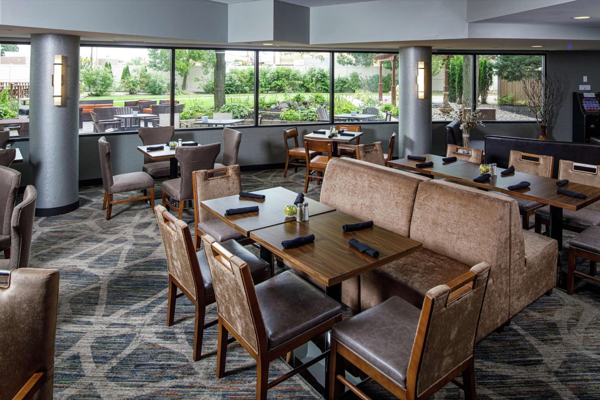 DoubleTree by Hilton Appleton, WI gallery photo in Appleton, WI — image 11