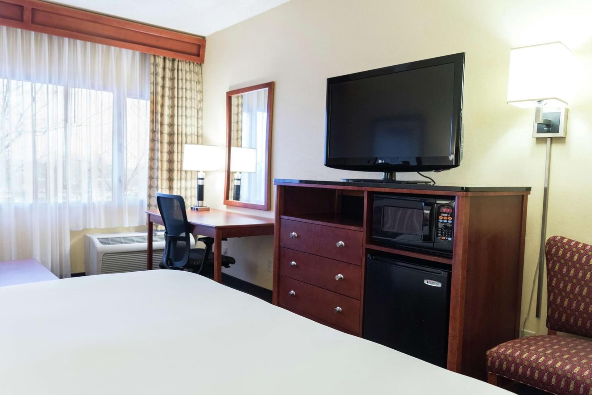 DoubleTree by Hilton Holland gallery photo in Holland, MI — image 25