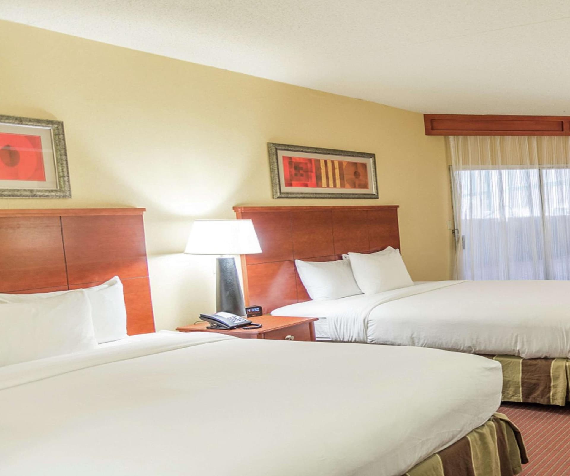 DoubleTree by Hilton Holland gallery photo in Holland, MI — image 63