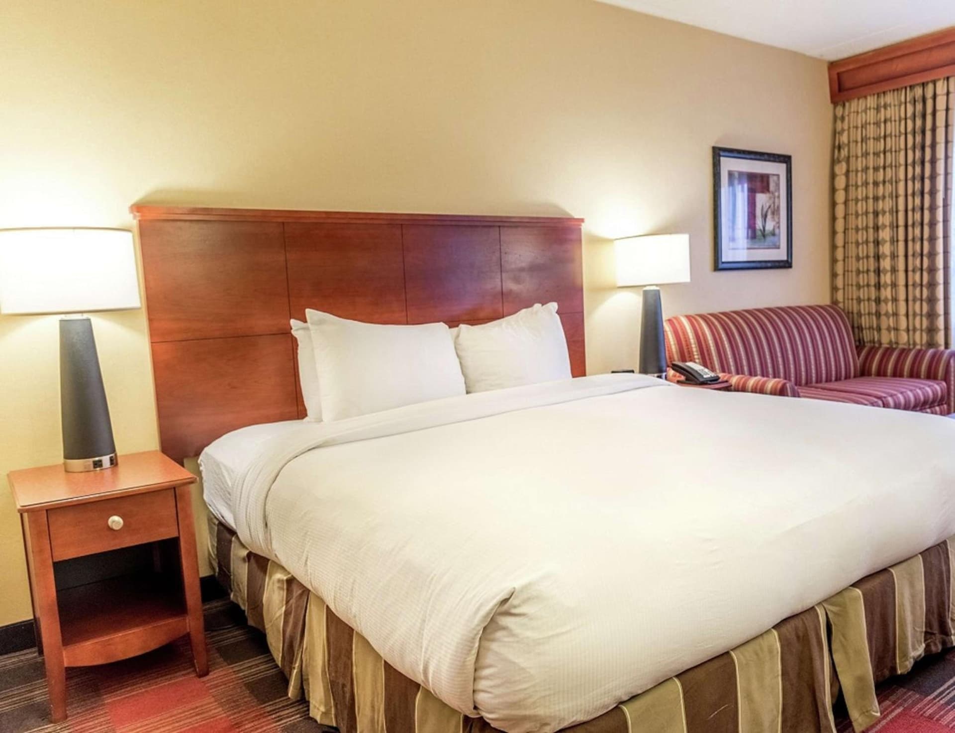 DoubleTree by Hilton Holland gallery photo in Holland, MI — image 40