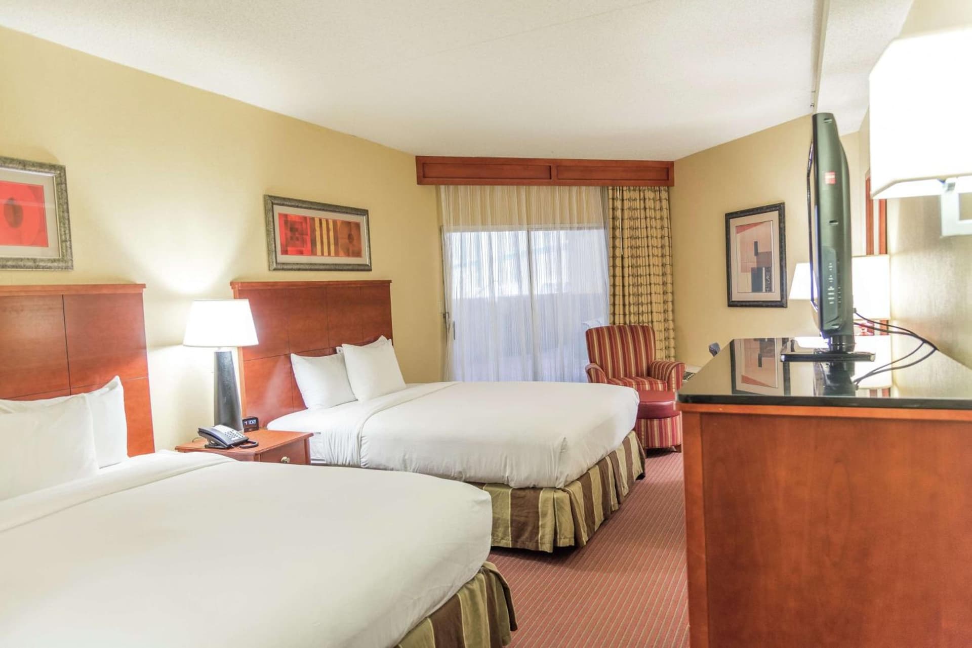 DoubleTree by Hilton Holland gallery photo in Holland, MI — image 8