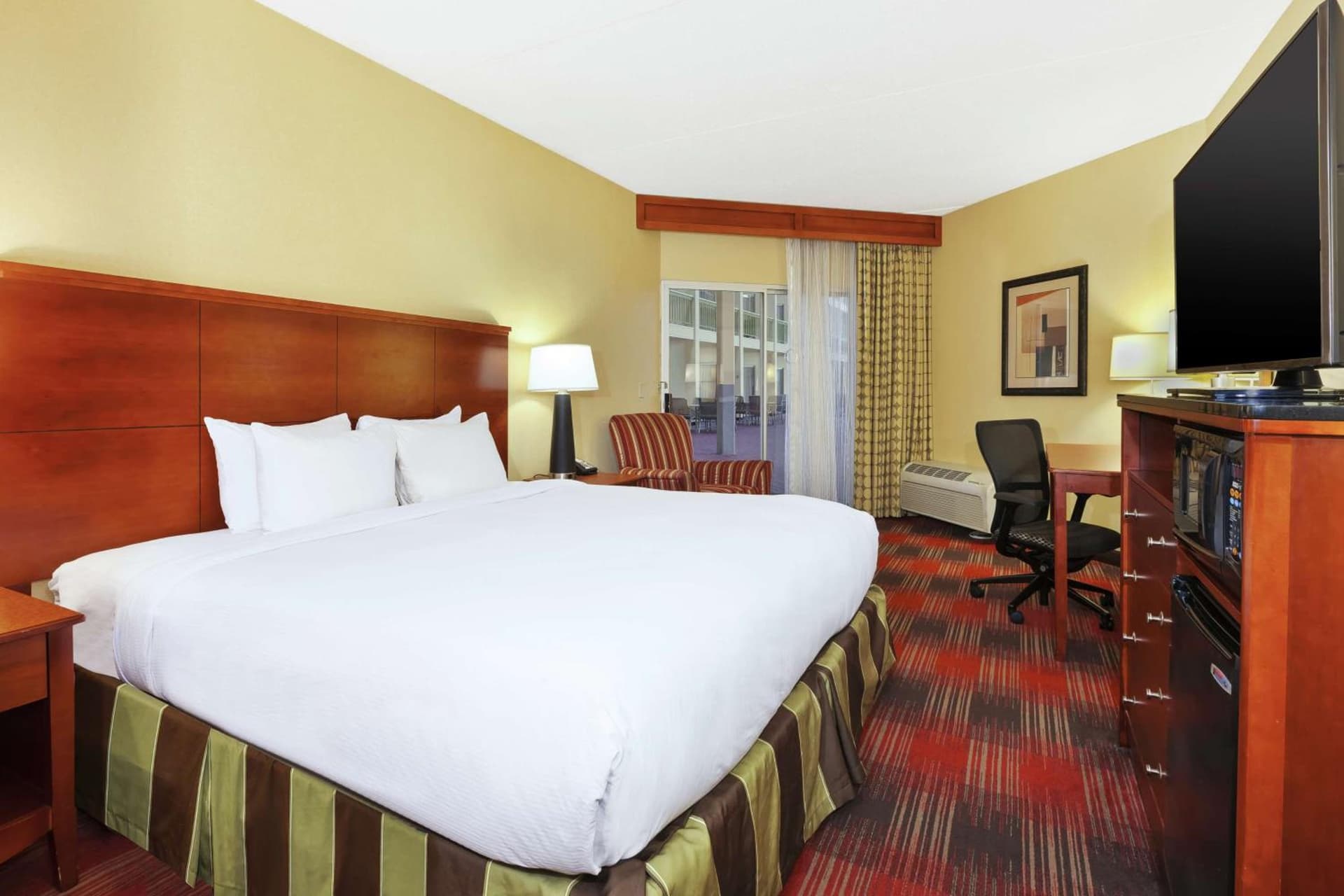 DoubleTree by Hilton Holland gallery photo in Holland, MI — image 5
