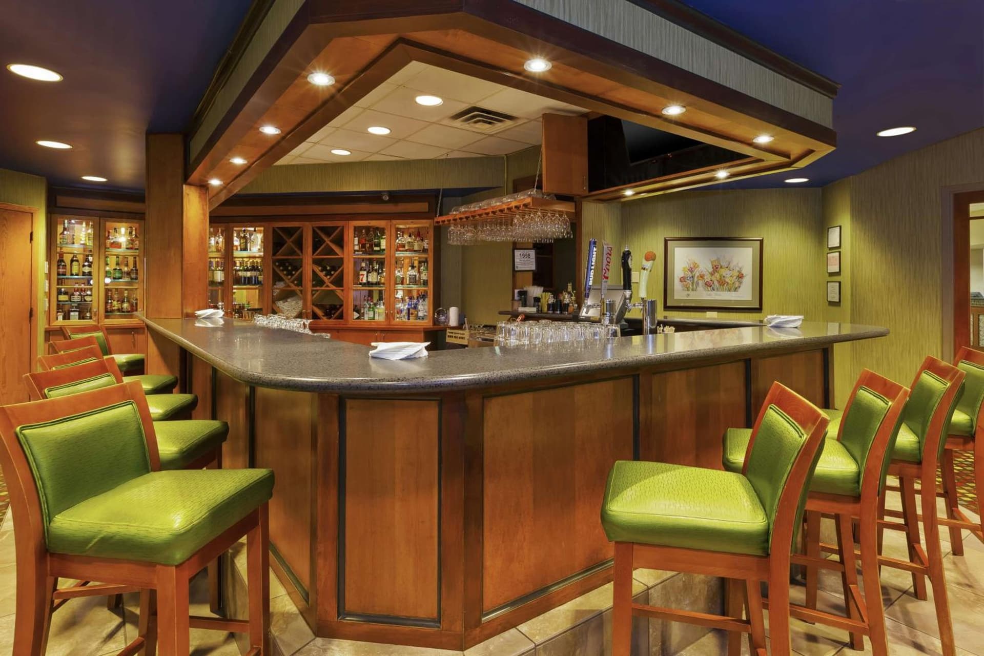 DoubleTree by Hilton Holland gallery photo in Holland, MI — image 51