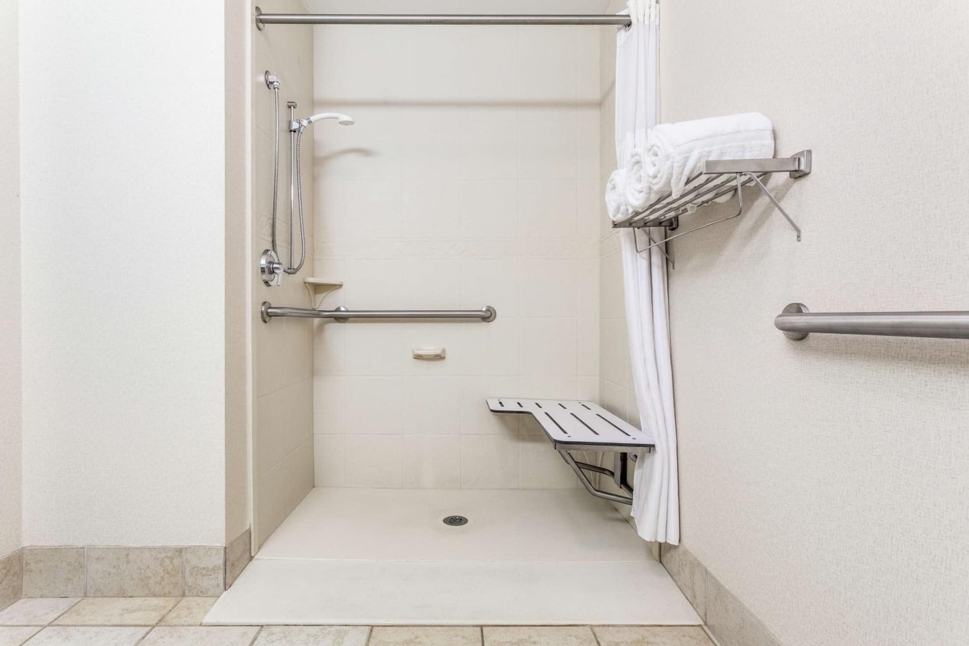 Hilton Garden Inn Gainesville gallery photo in Gainesville, GA — image 6