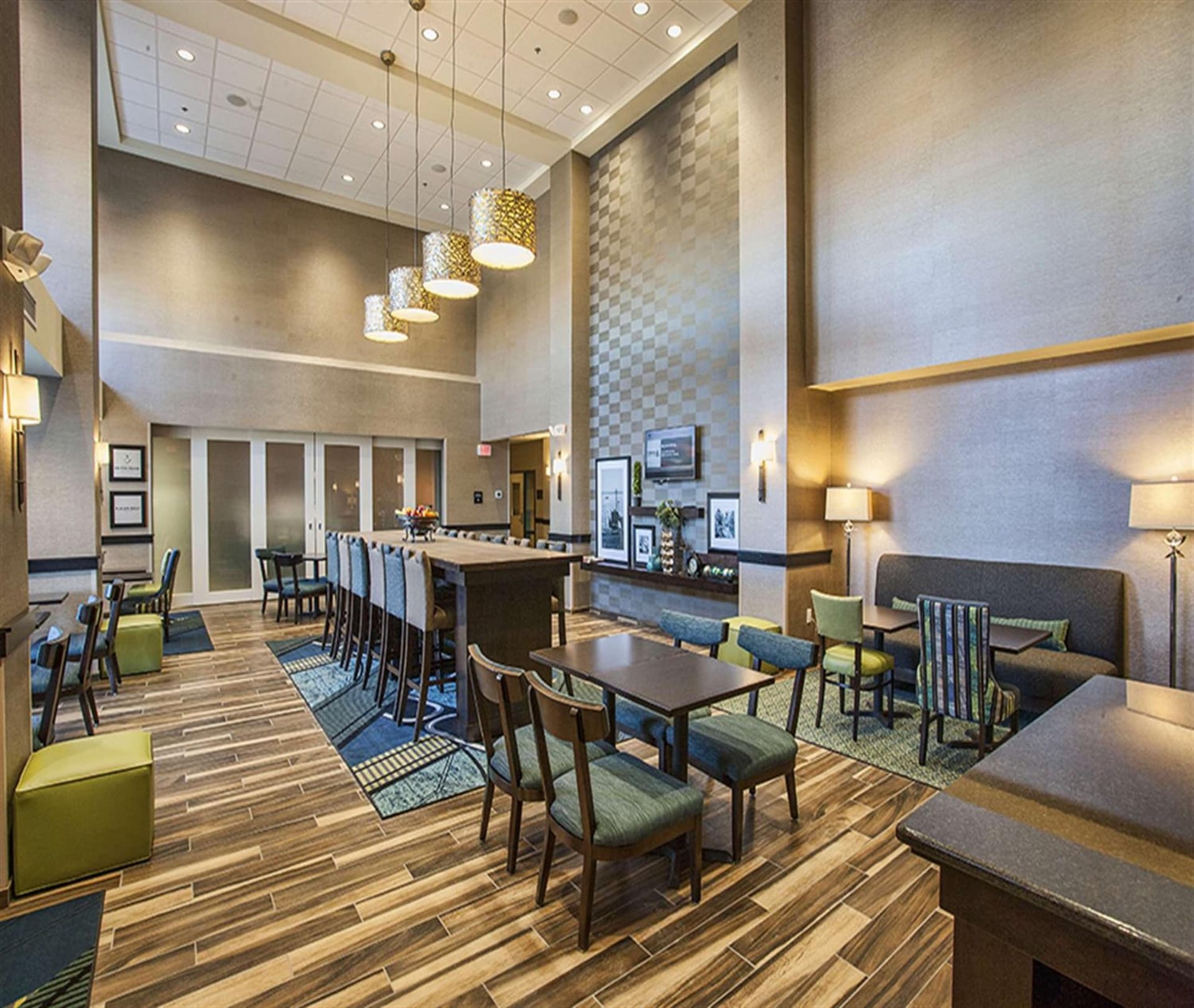 Hampton Inn Hibbing property views in Hibbing, MN — gallery photo 3