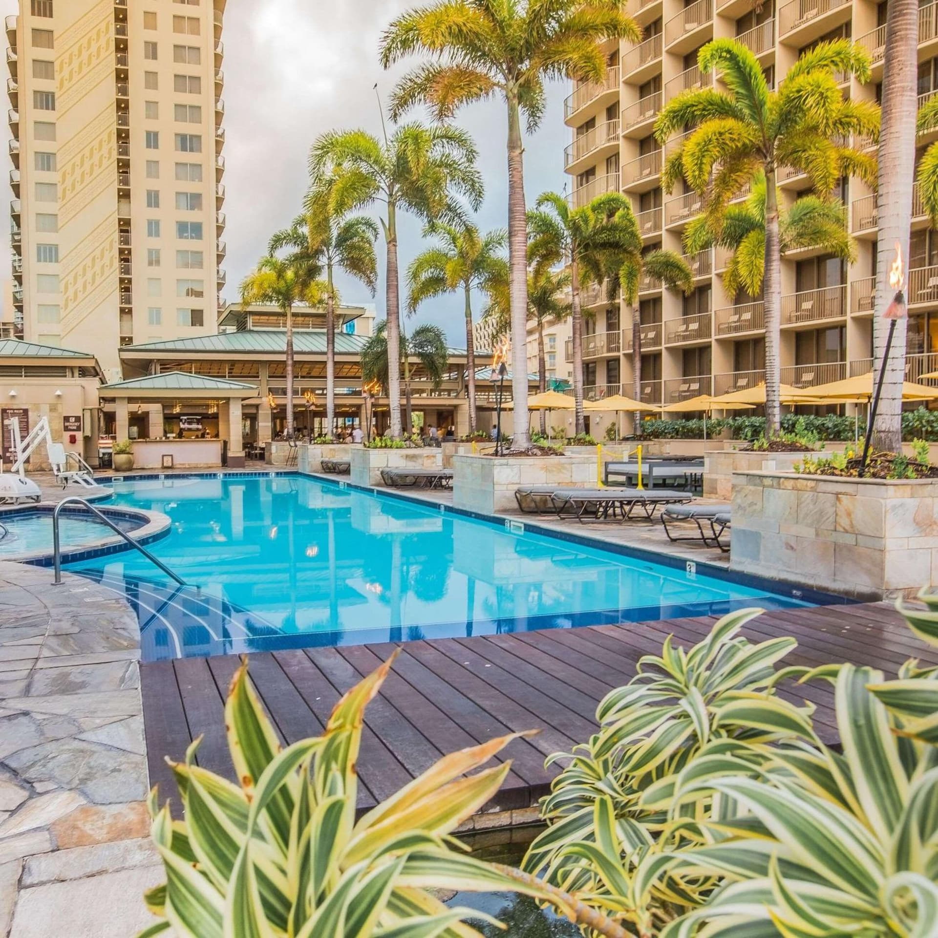 Embassy Suites by Hilton Waikiki Beach Walk gallery photo in Honolulu, HI — image 27