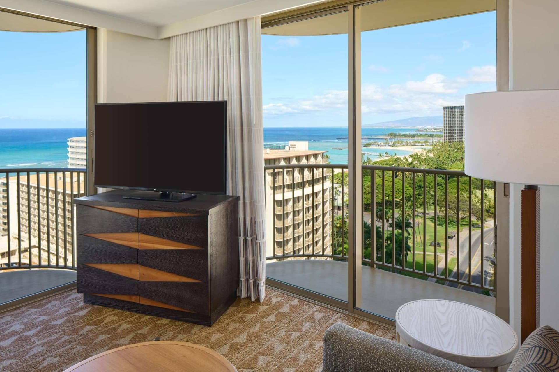 Embassy Suites by Hilton Waikiki Beach Walk gallery photo in Honolulu, HI — image 21