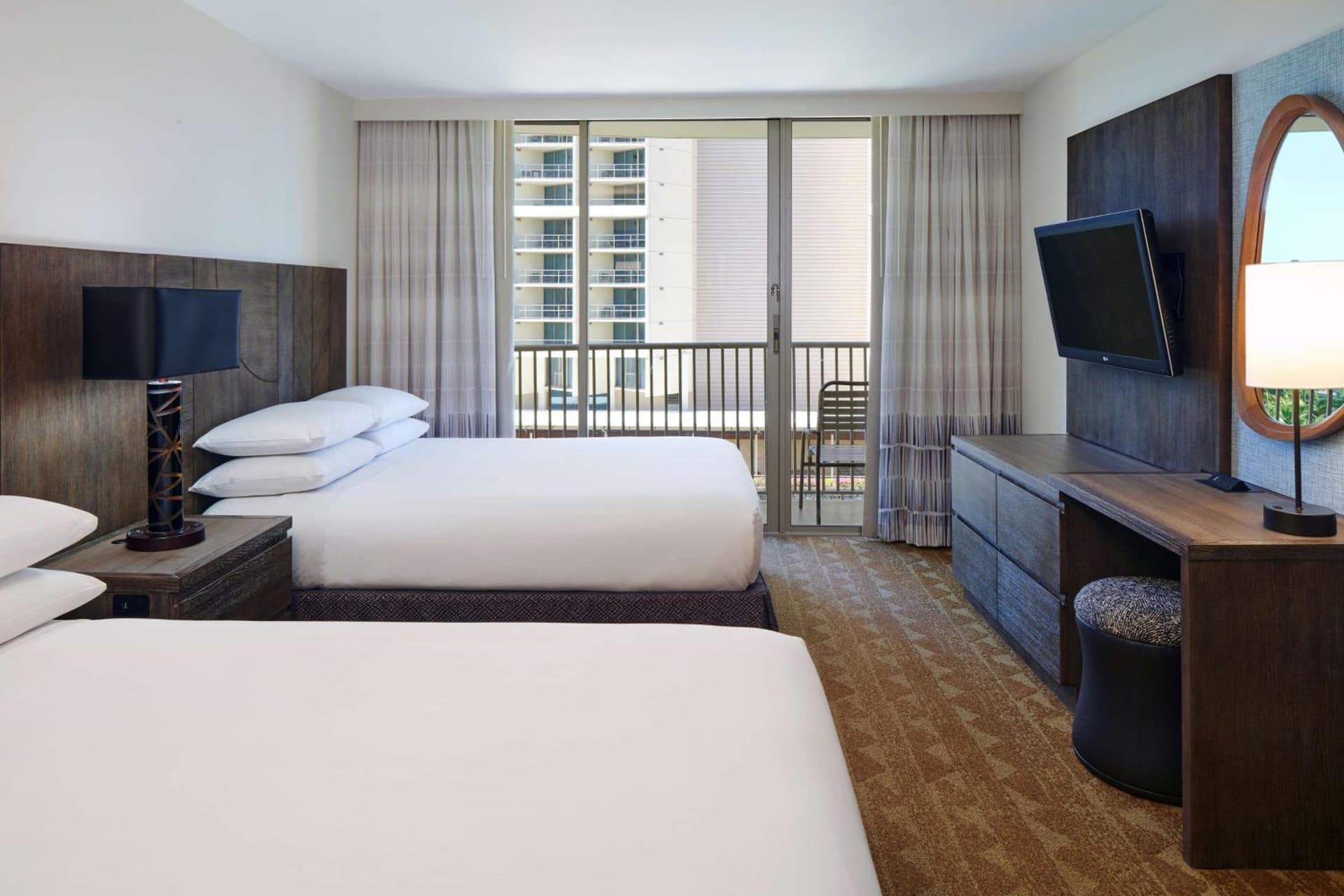 Embassy Suites by Hilton Waikiki Beach Walk gallery photo in Honolulu, HI — image 15